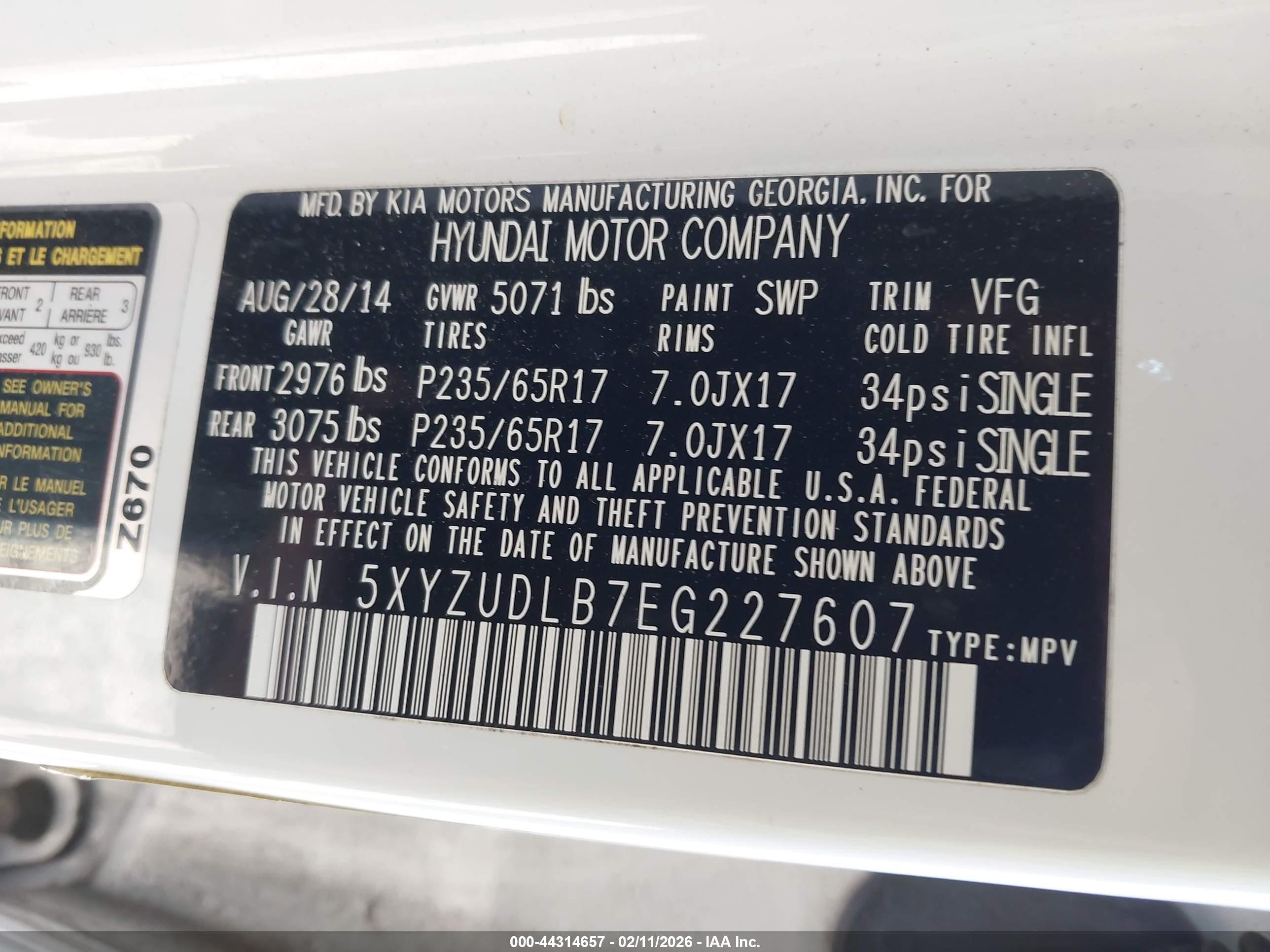 HYUNDAI SANTA image 9