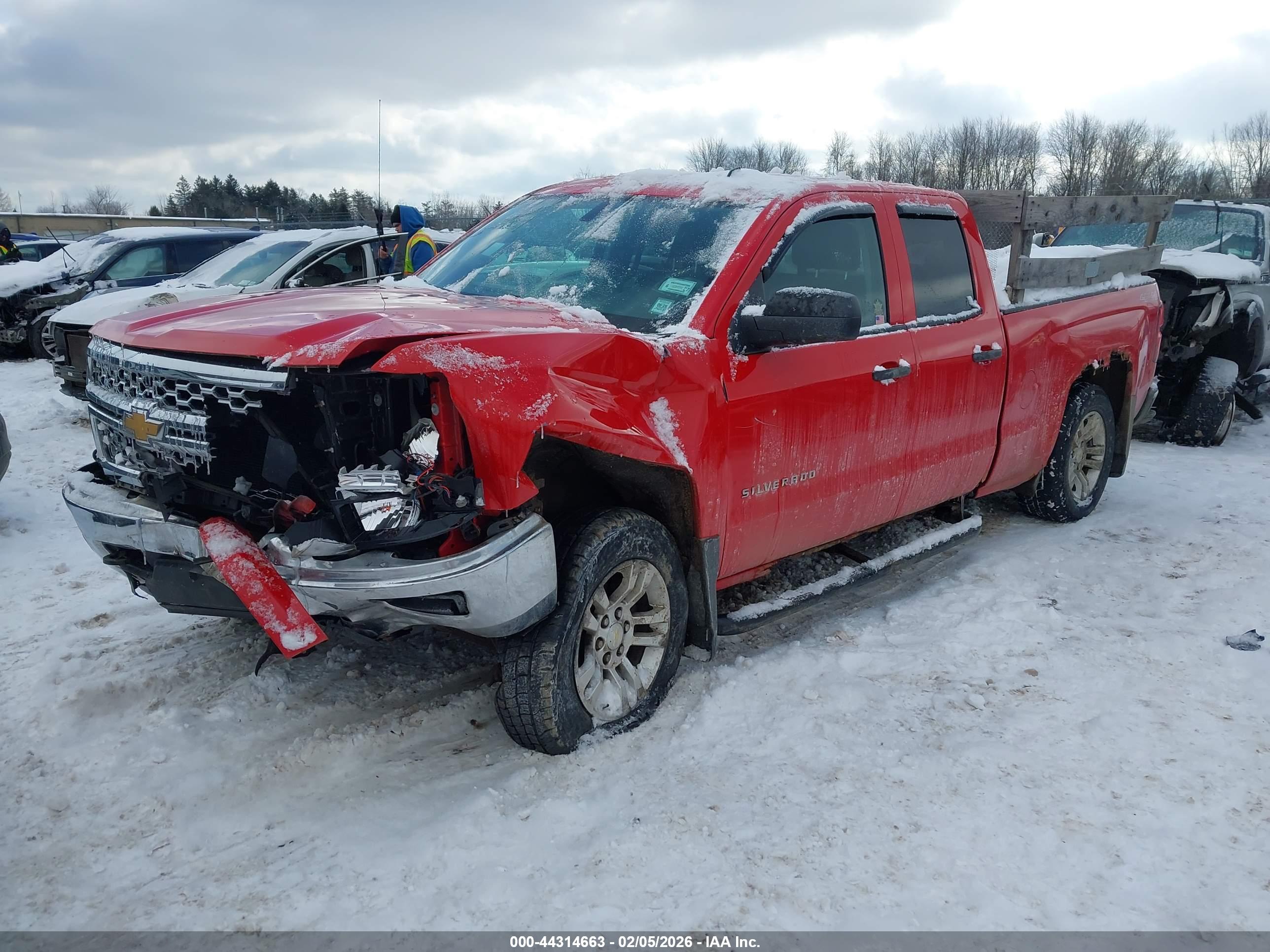 CHEVROLET SILVERADO image 2
