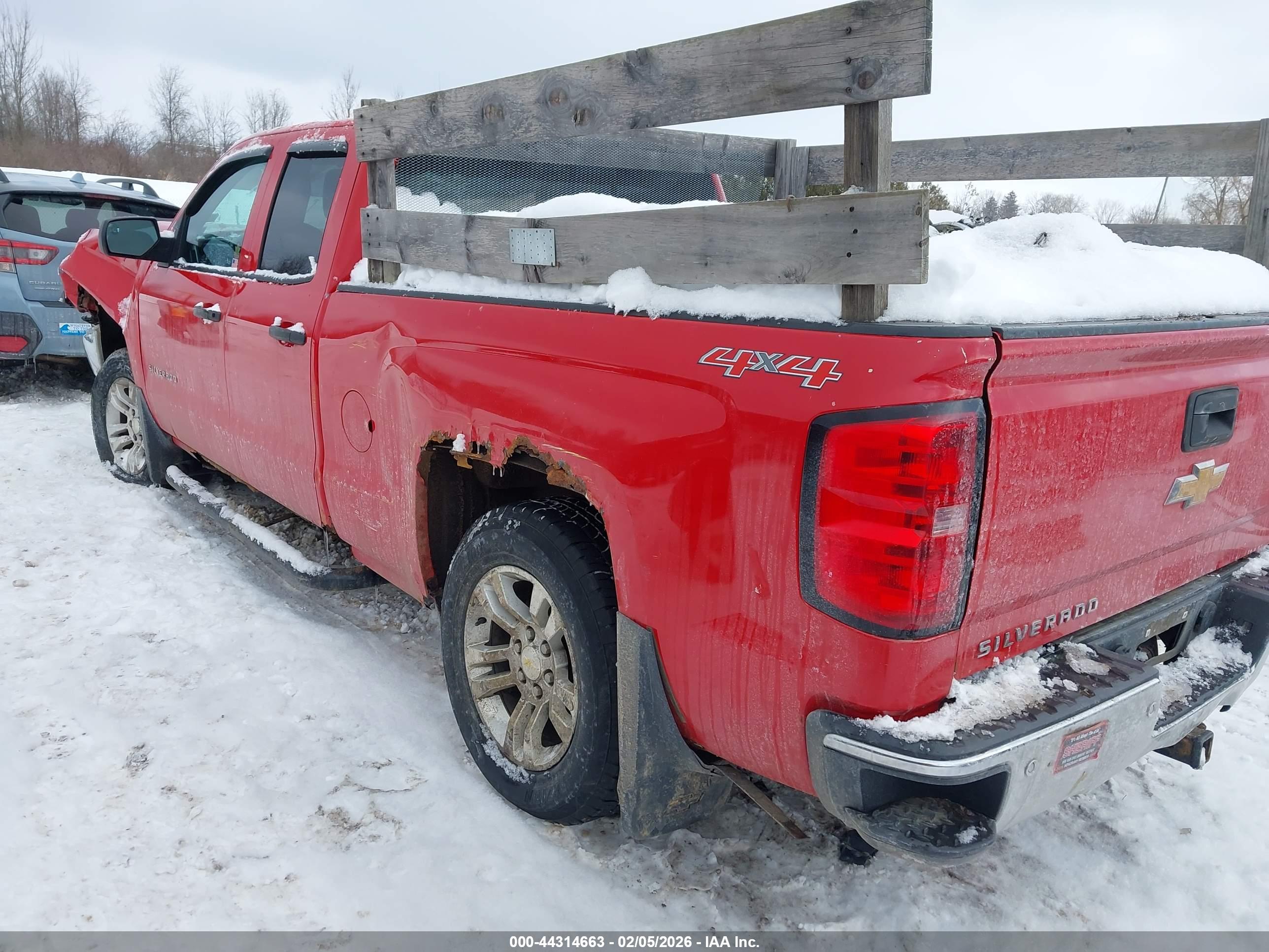 CHEVROLET SILVERADO image 3
