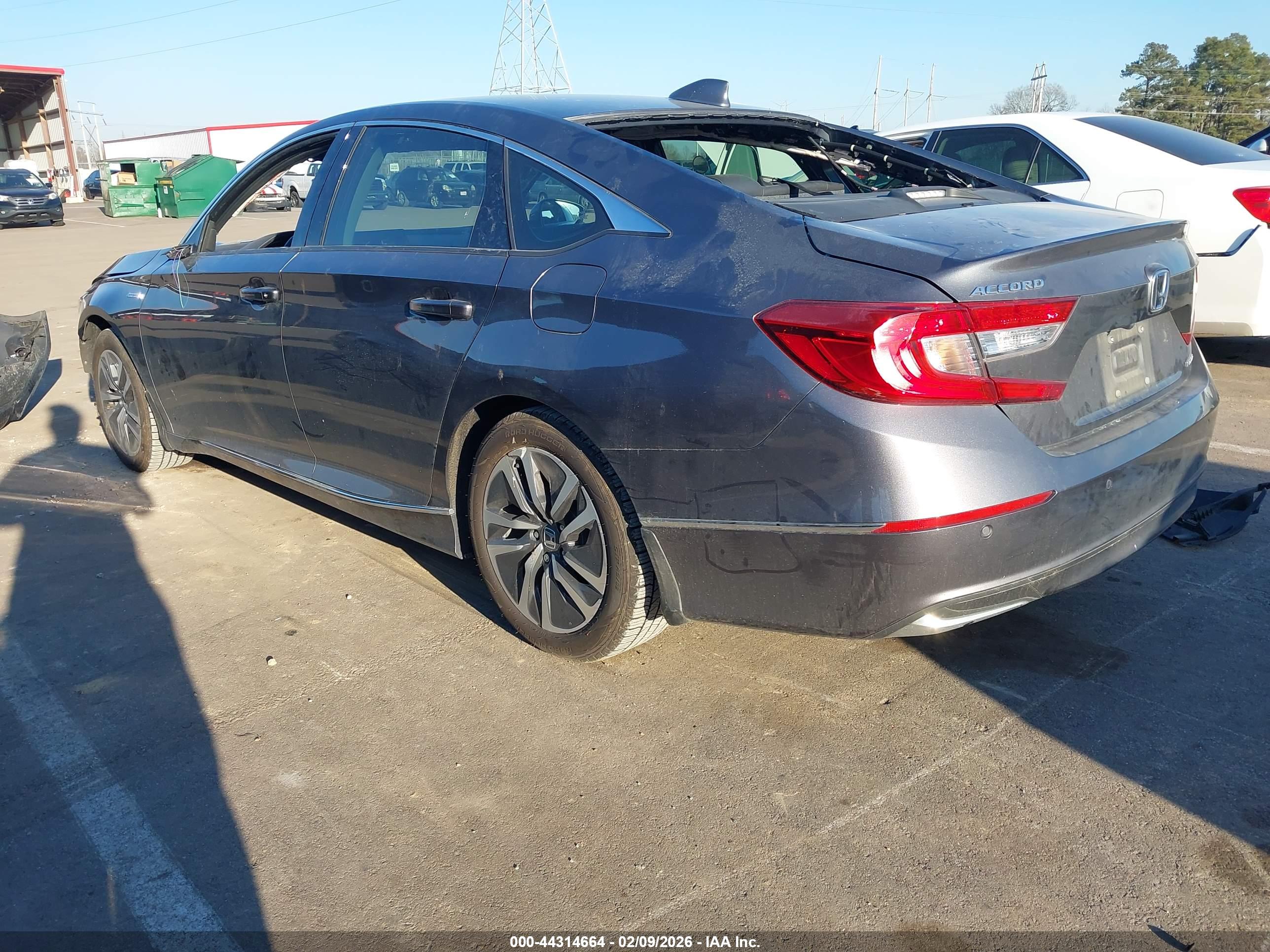 HONDA ACCORD image 3