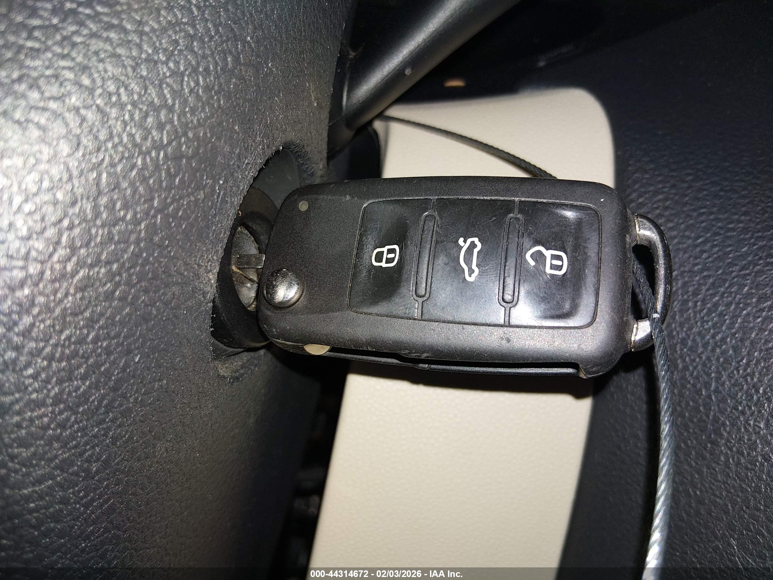 VOLKSWAGEN JETTA image 11