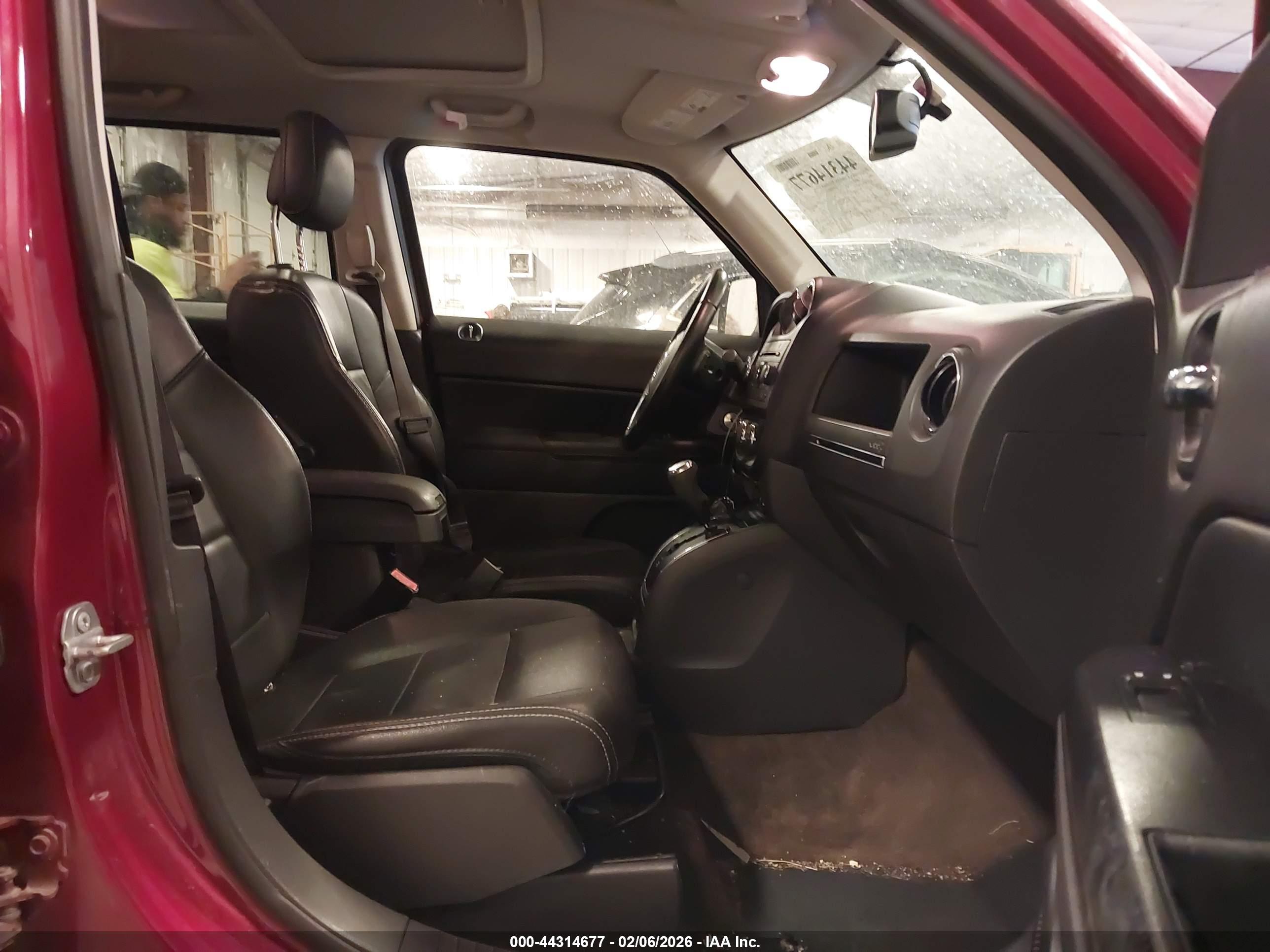 JEEP PATRIOT image 5