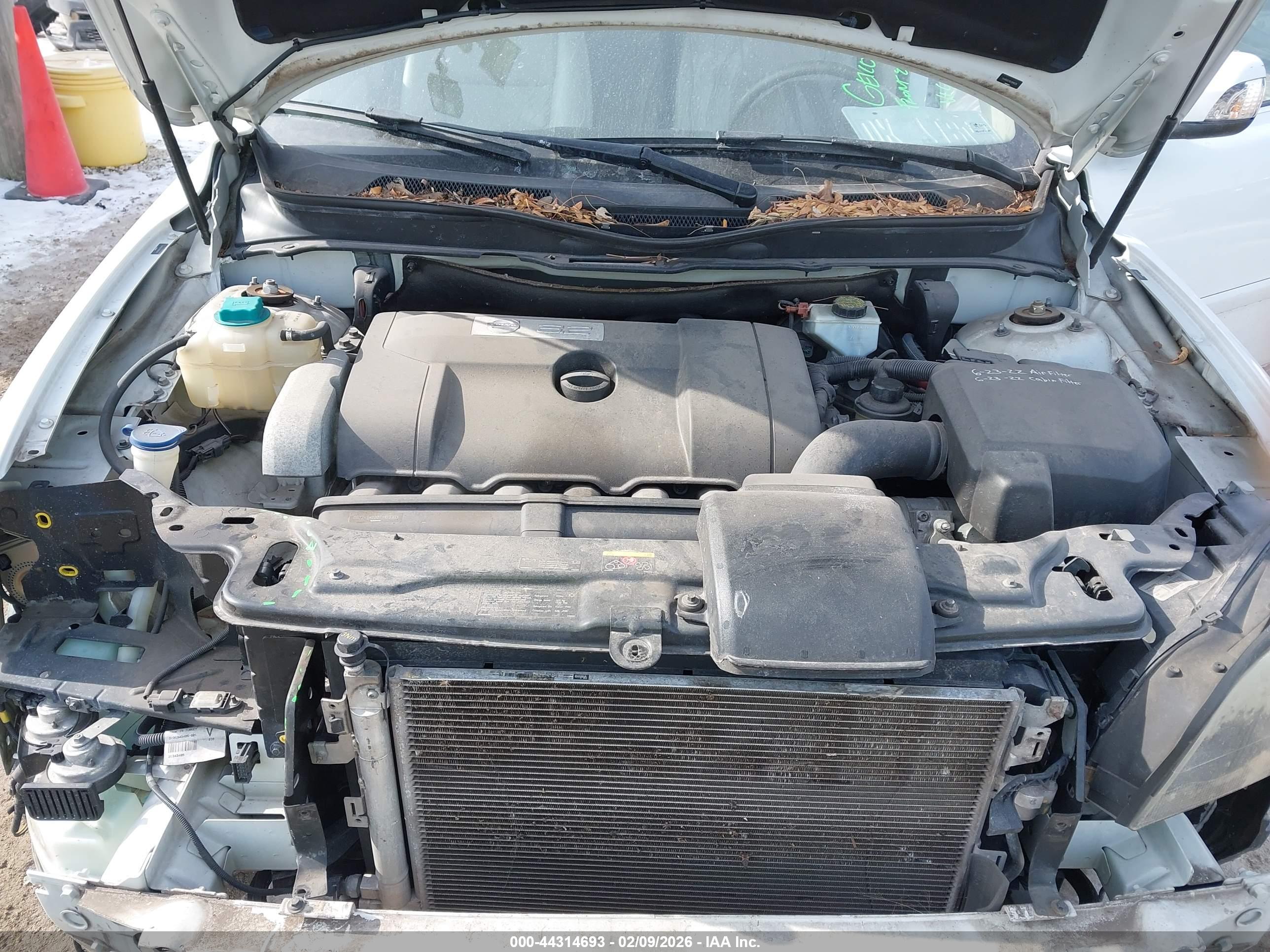 VOLVO XC90 image 10