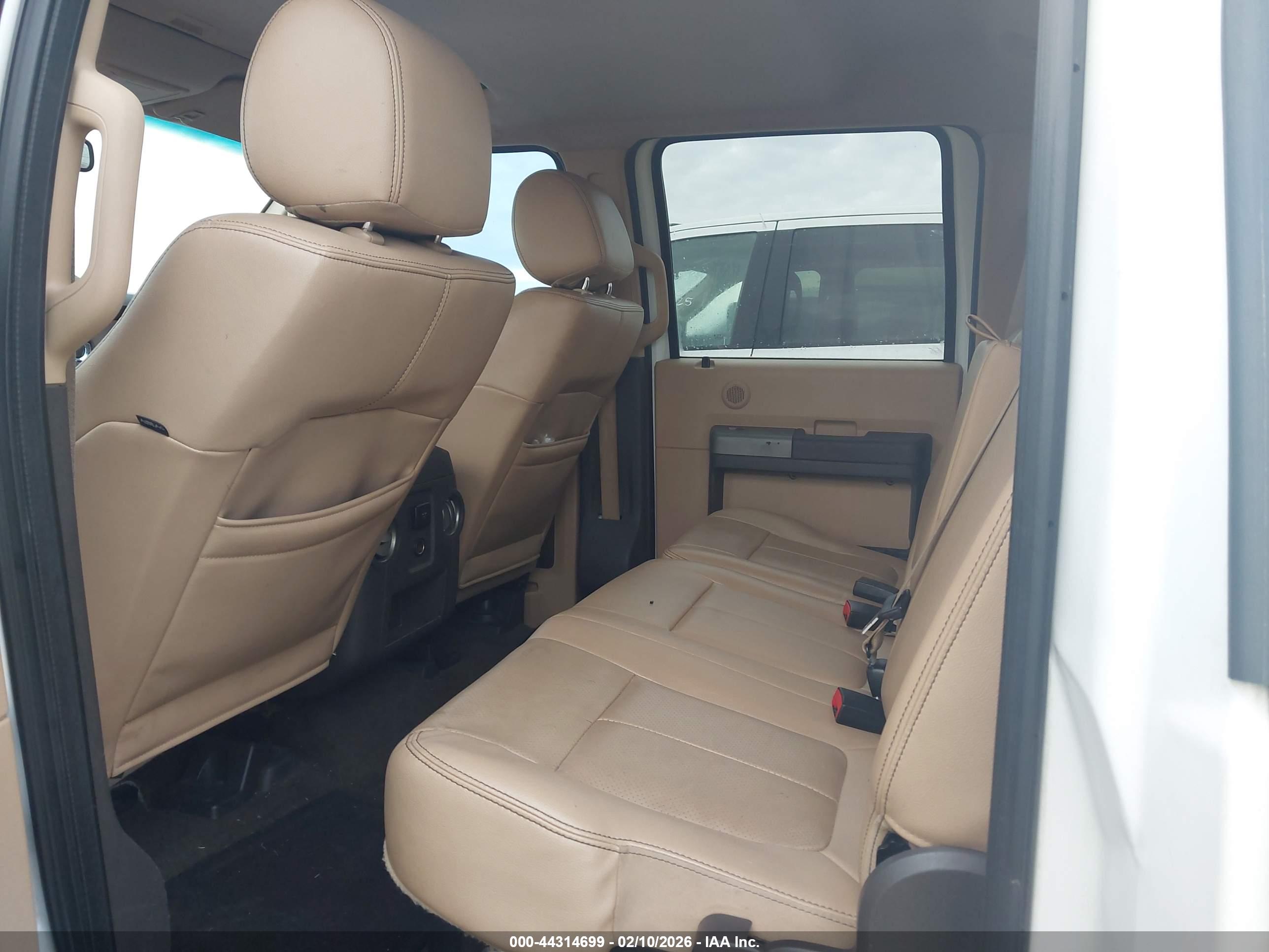 FORD F-350 image 8