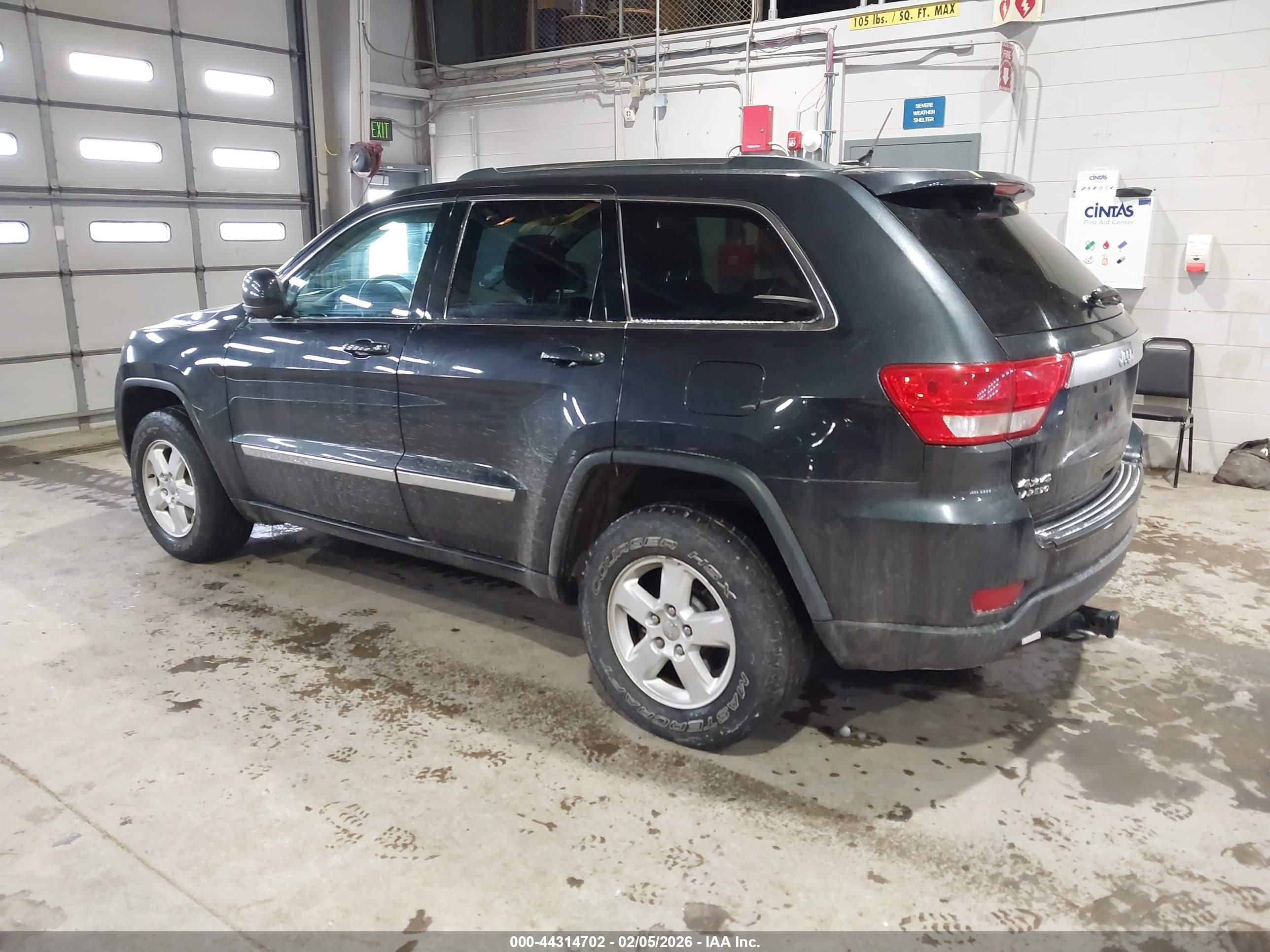 JEEP GRAND image 3