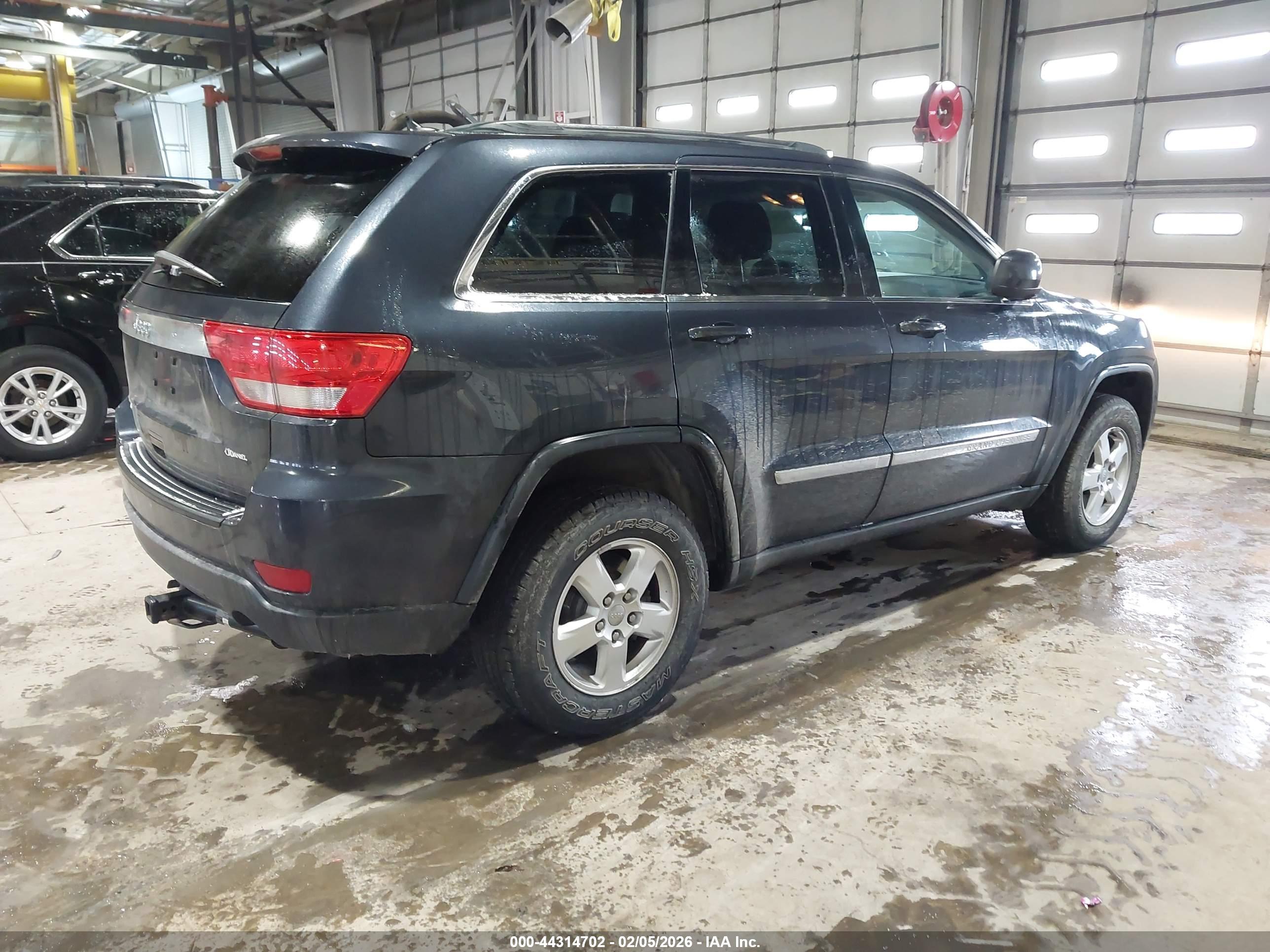 JEEP GRAND image 4