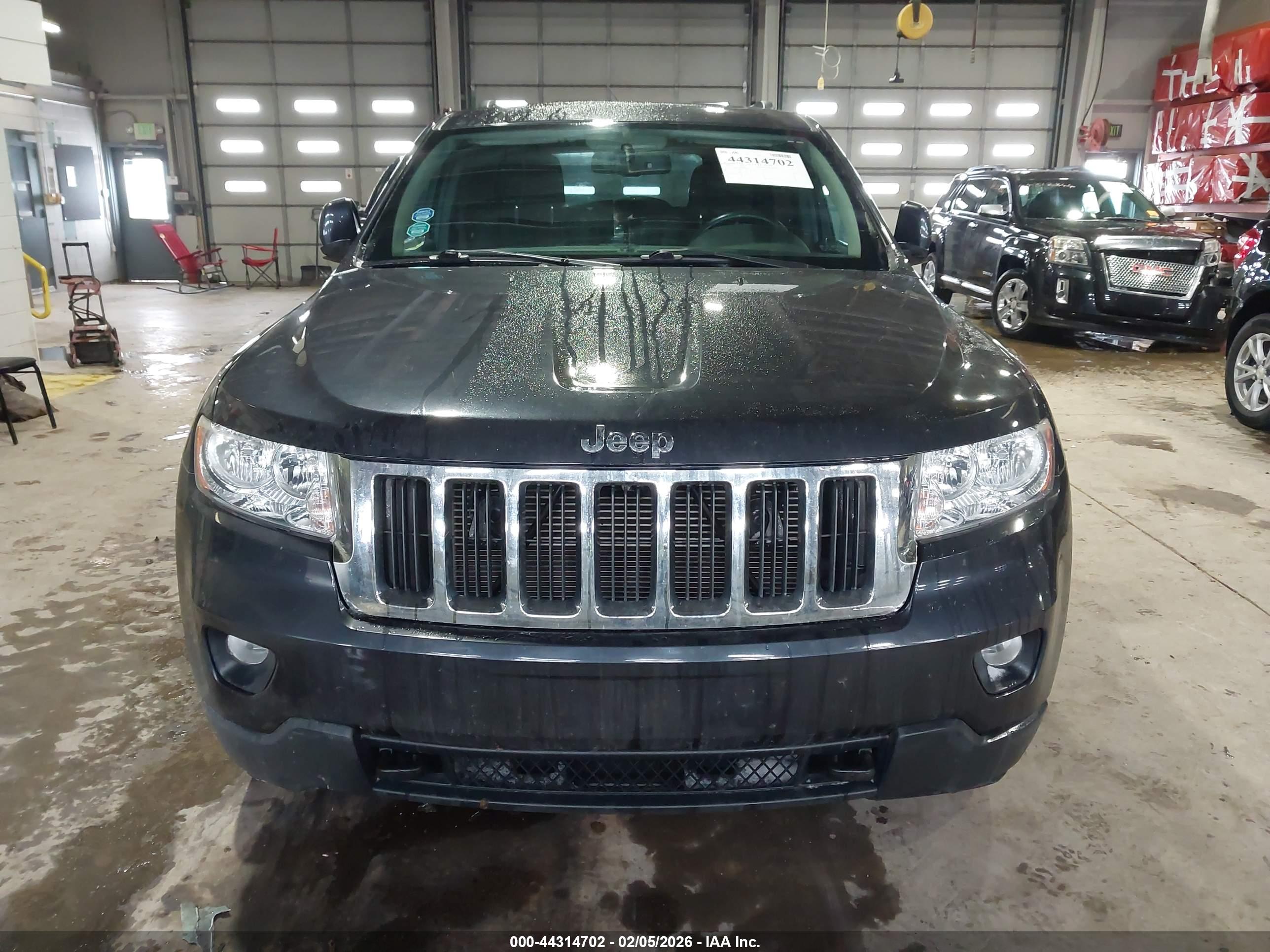 JEEP GRAND image 6