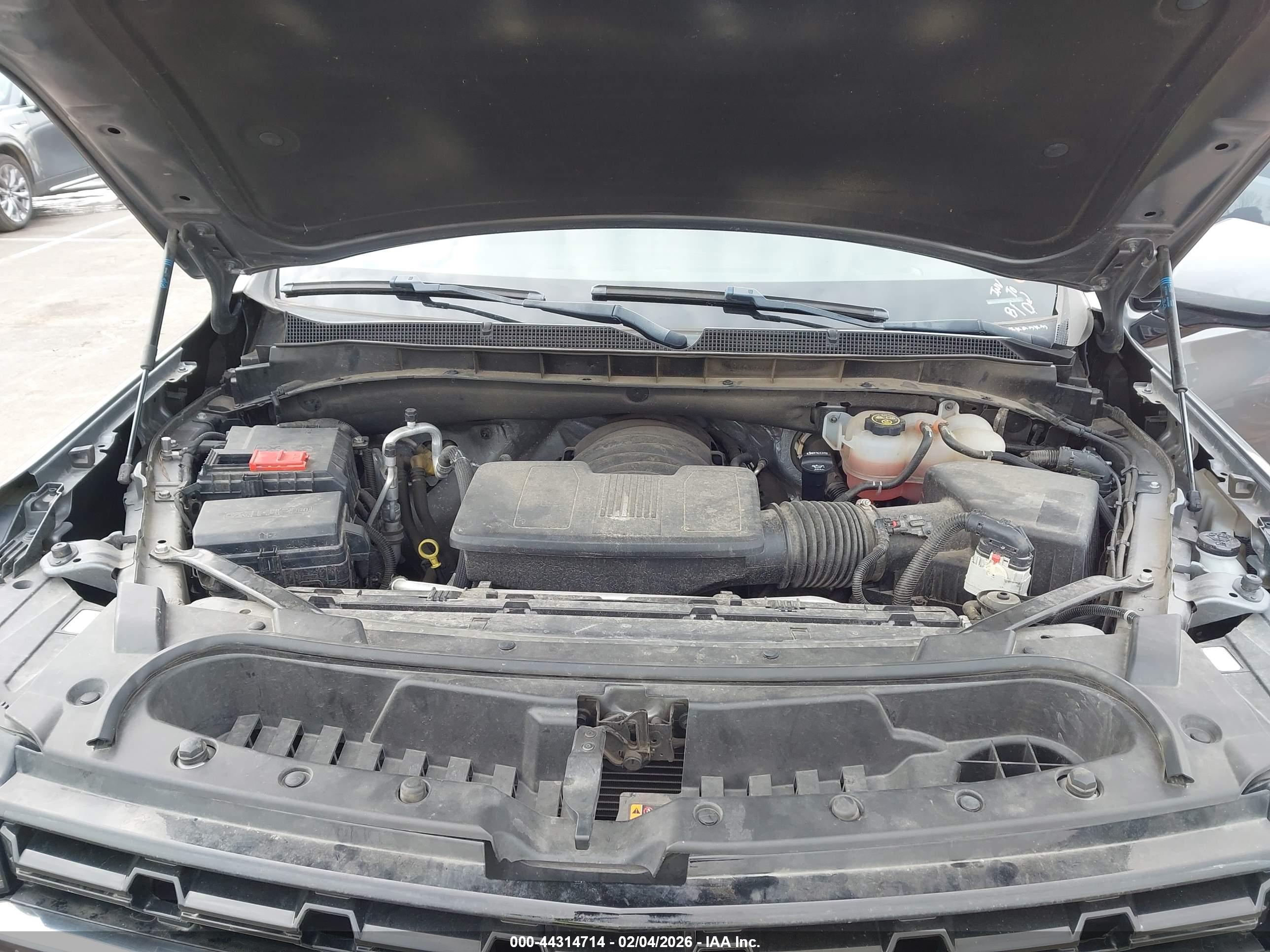 CHEVROLET TAHOE image 10
