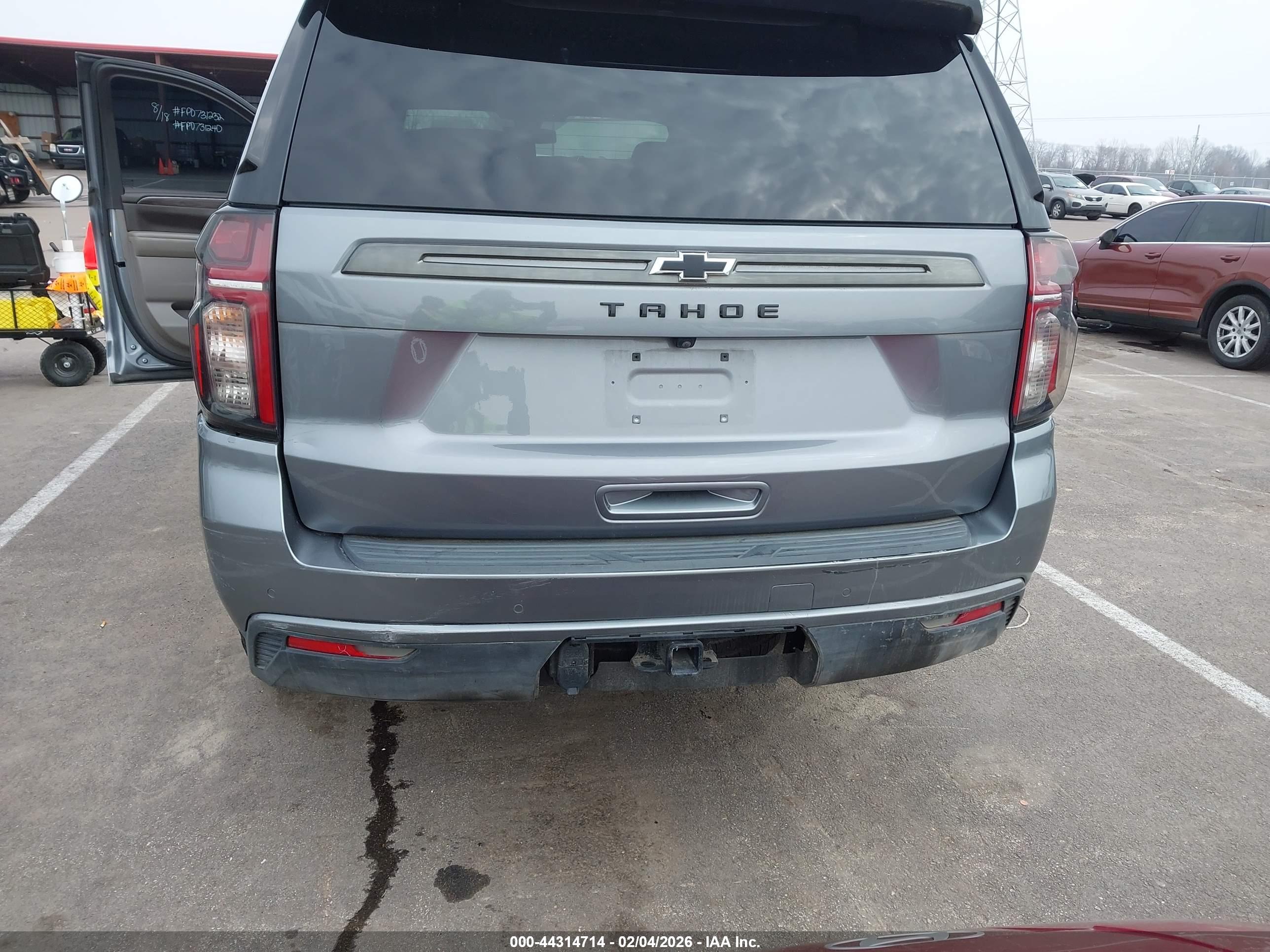 CHEVROLET TAHOE image 6