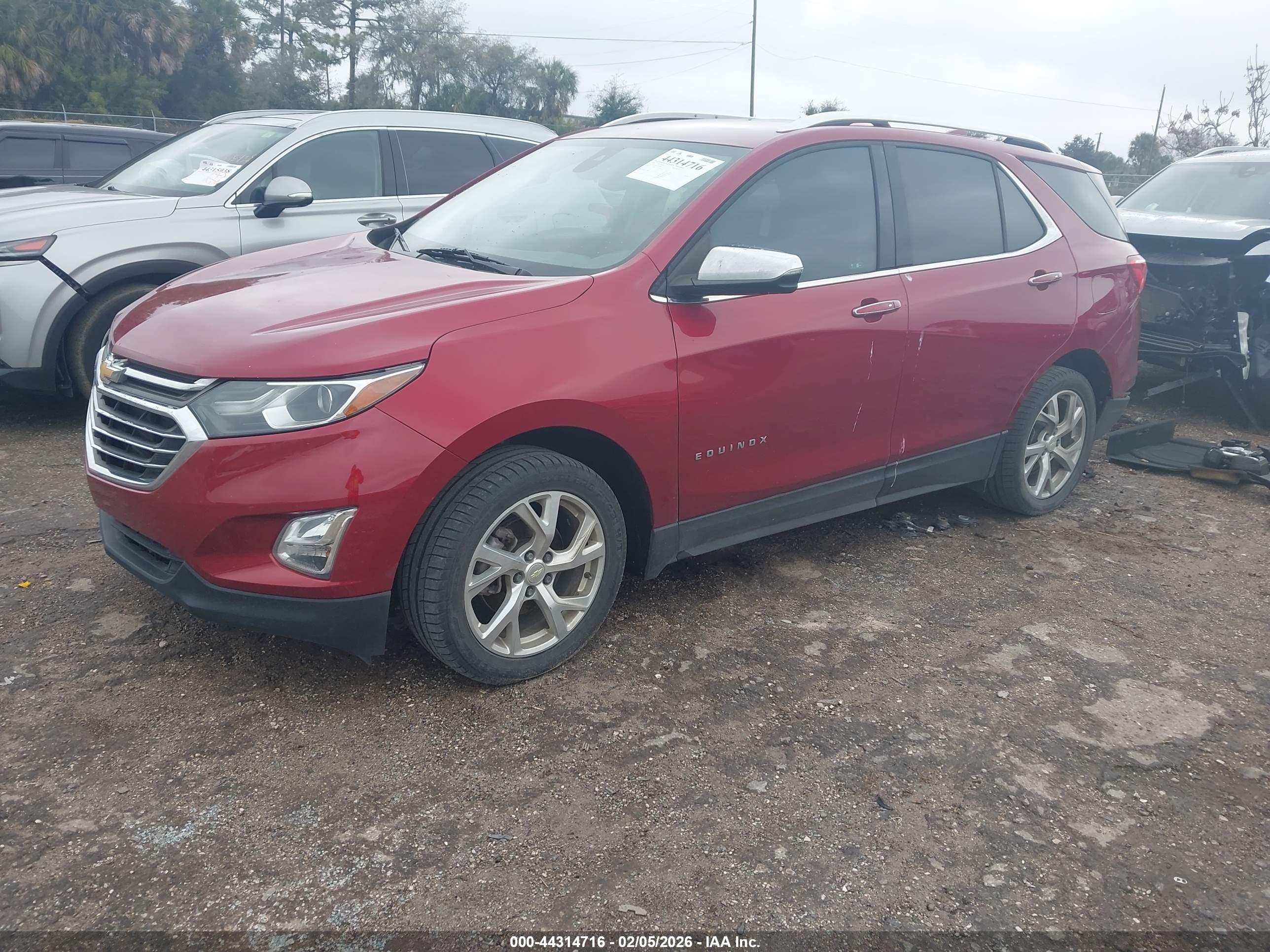 CHEVROLET EQUINOX image 2