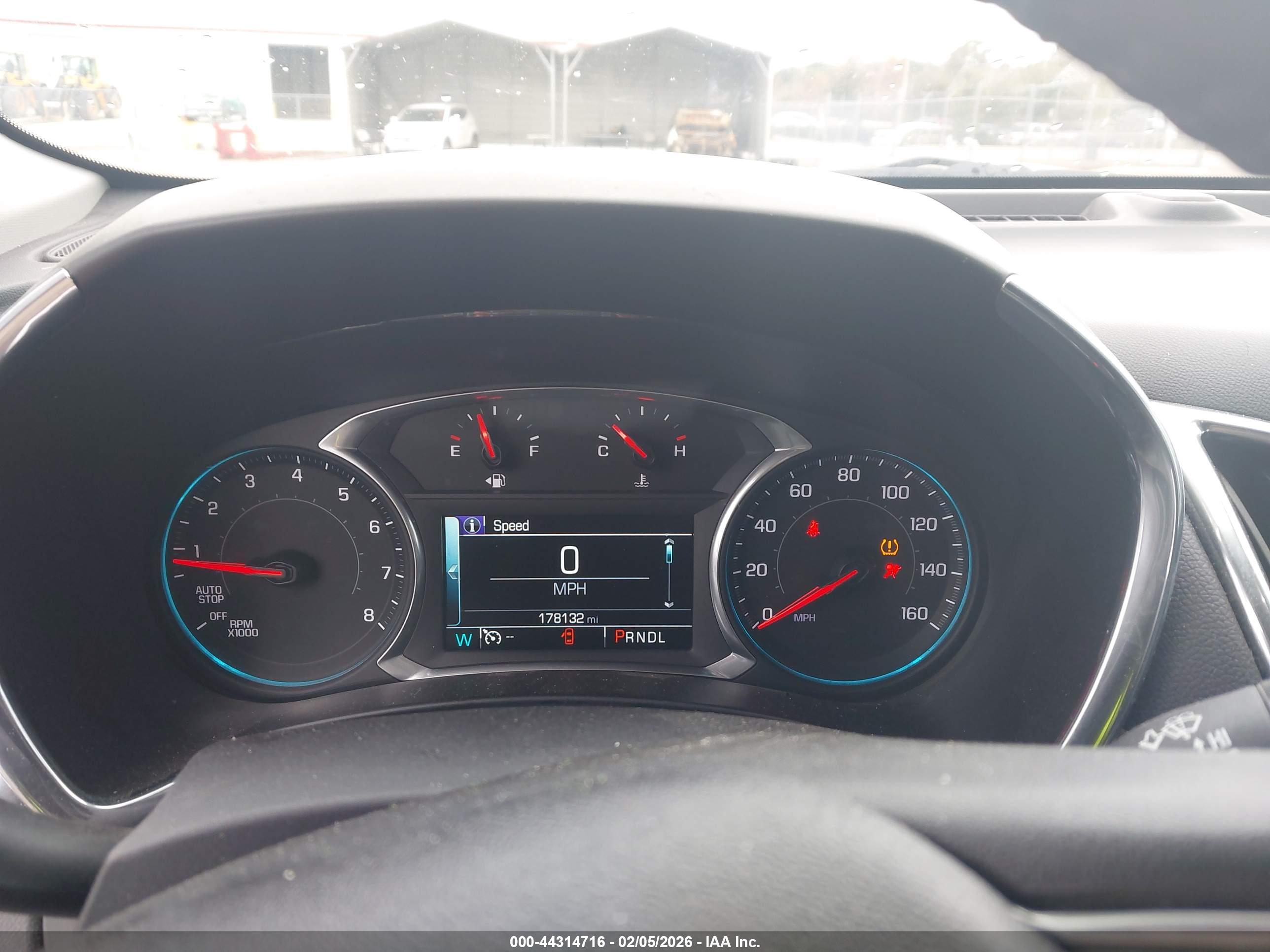 CHEVROLET EQUINOX image 7