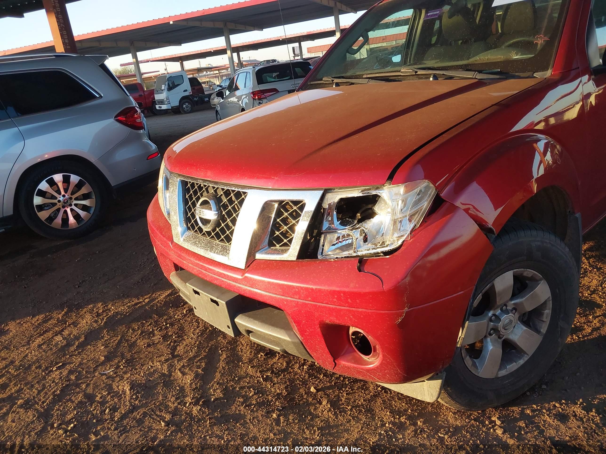 NISSAN FRONTIER image 6