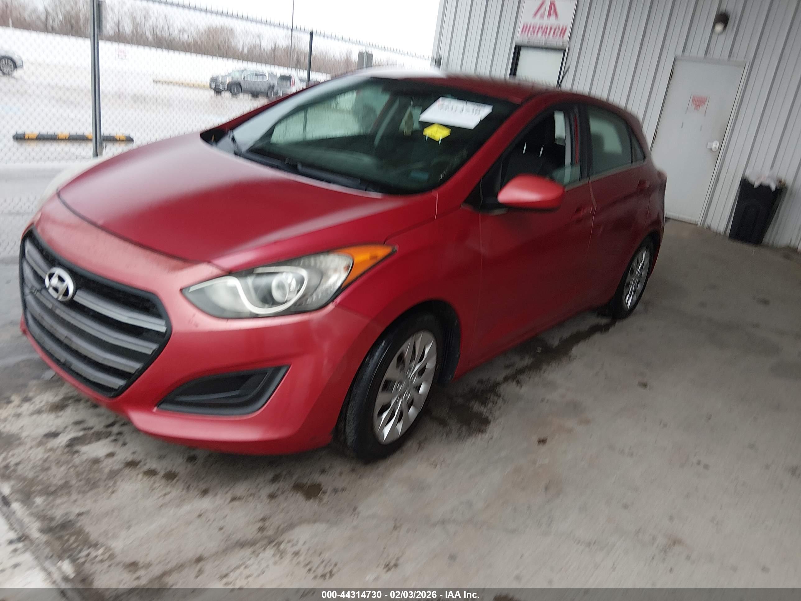 HYUNDAI ELANTRA image 2