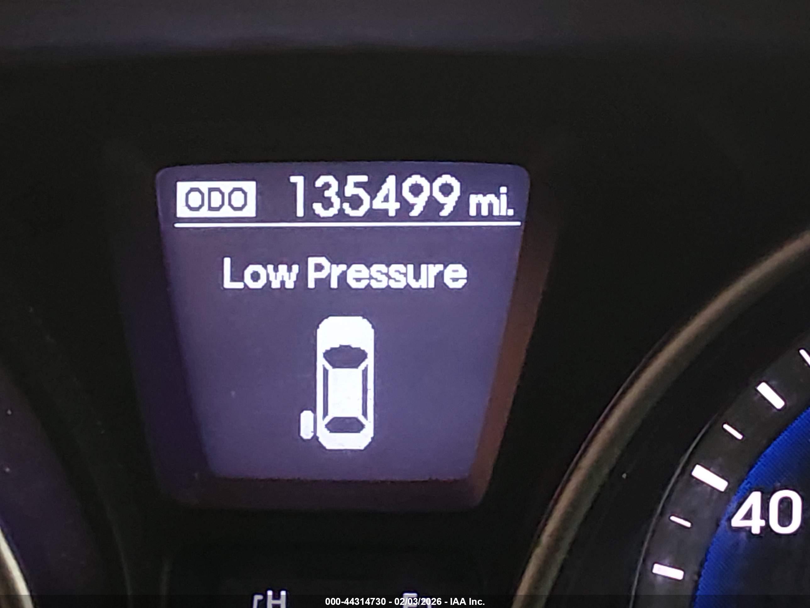 HYUNDAI ELANTRA image 7