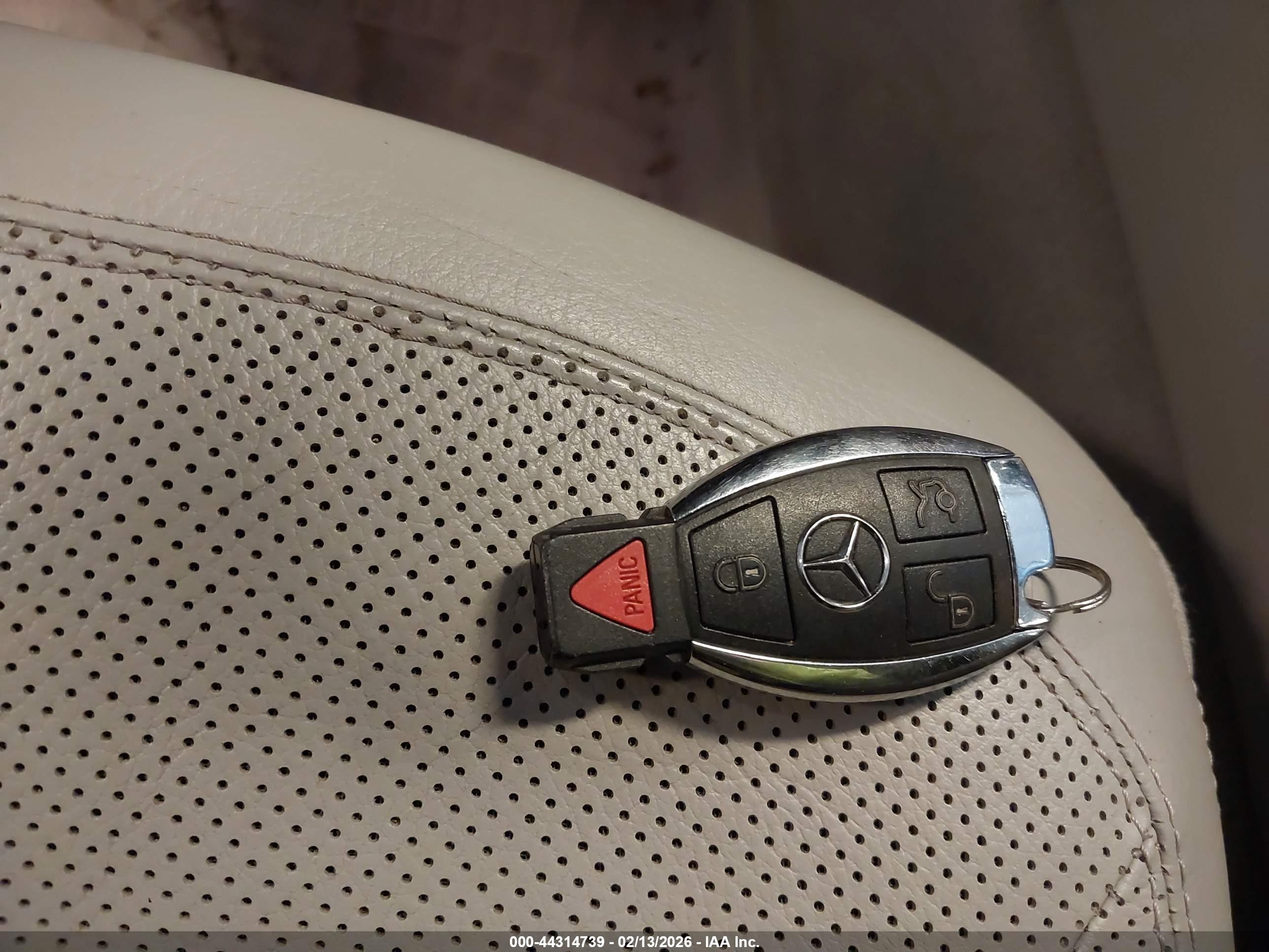 MERCEDES-BENZ CLS image 11