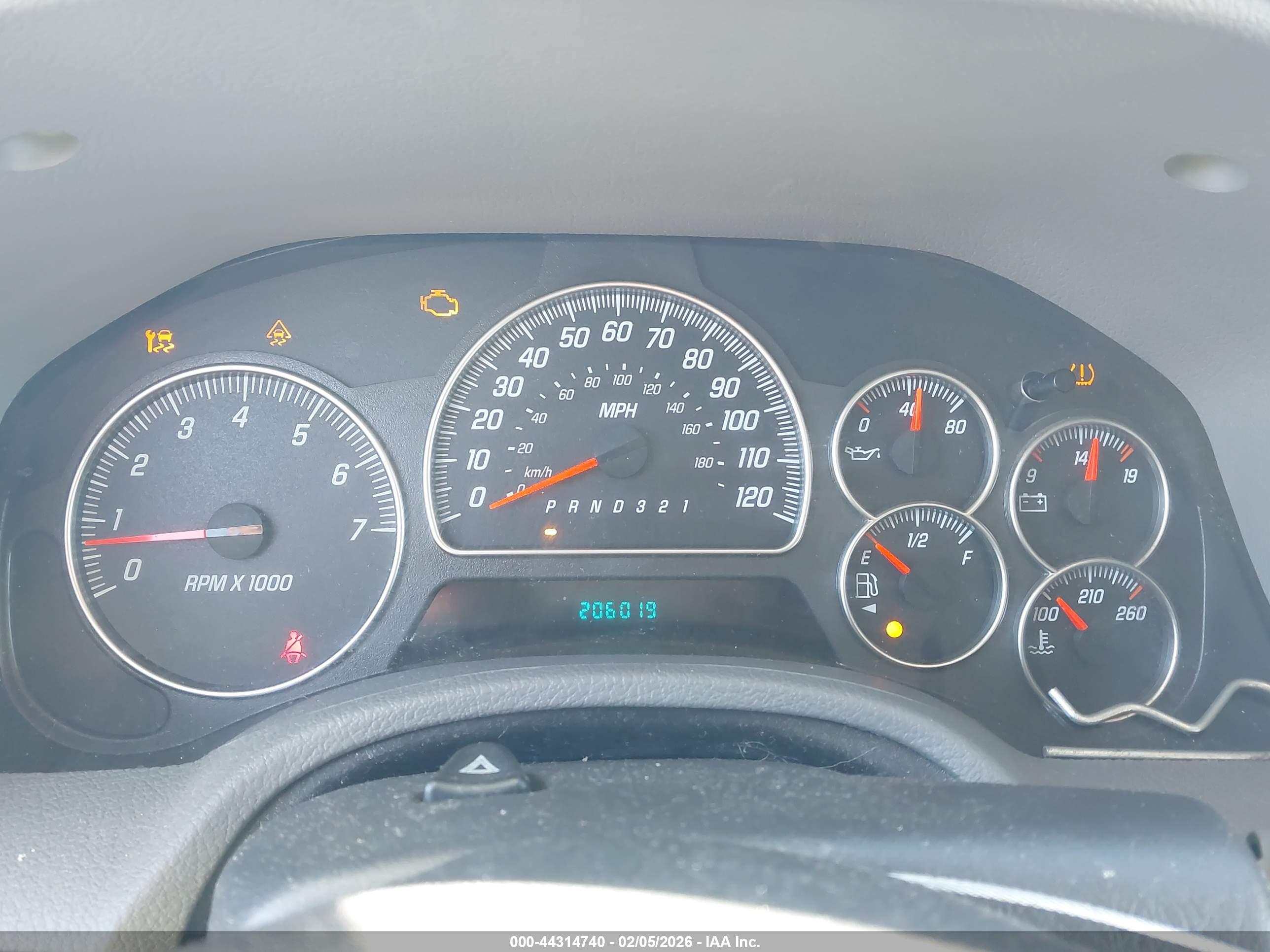 GMC ENVOY image 7
