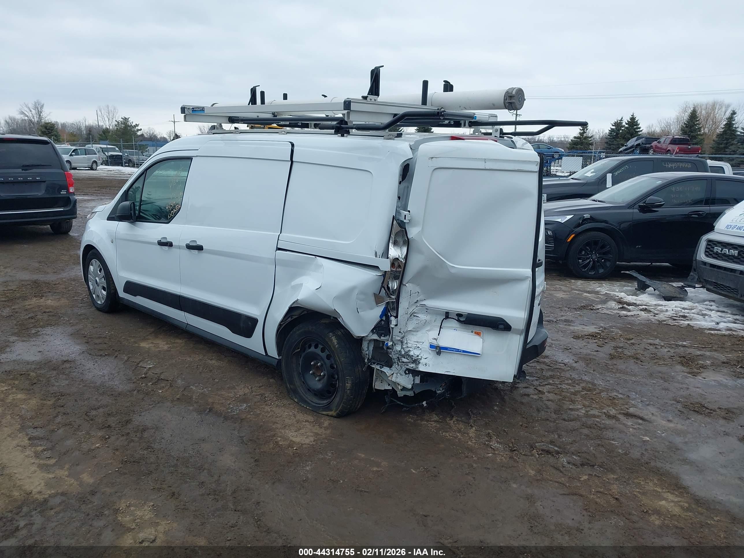 FORD TRANSIT image 3
