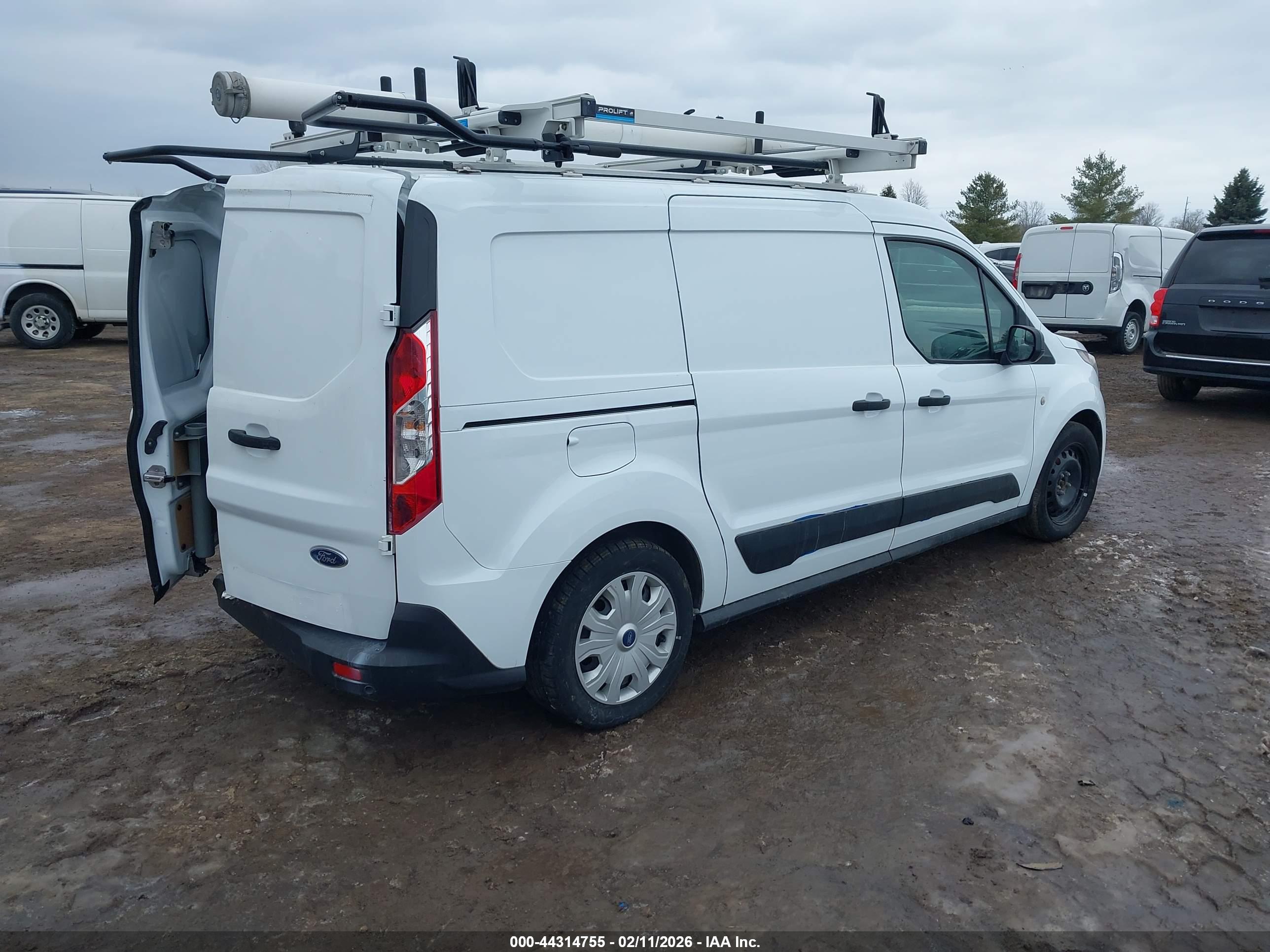 FORD TRANSIT image 4