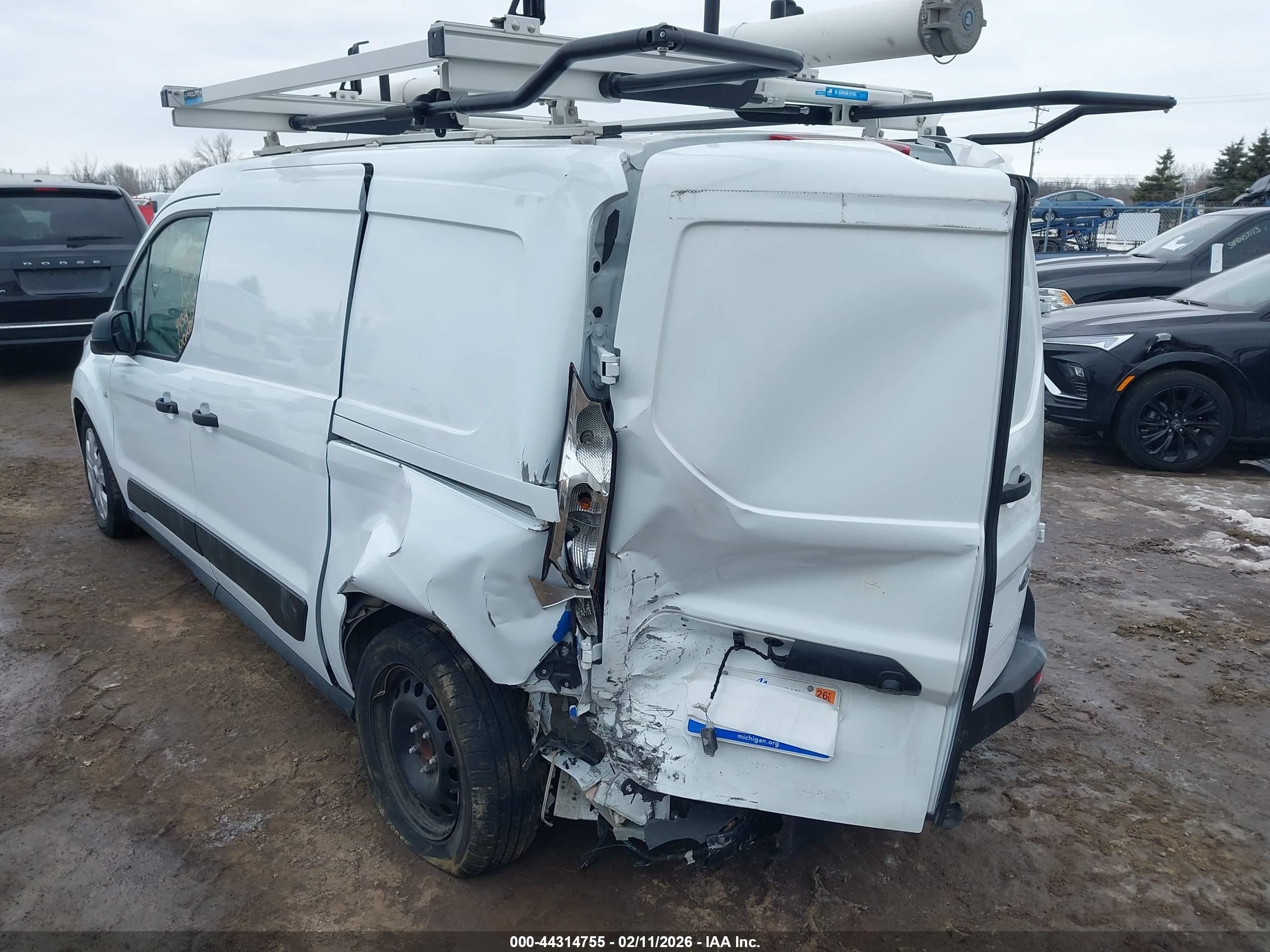 FORD TRANSIT image 6
