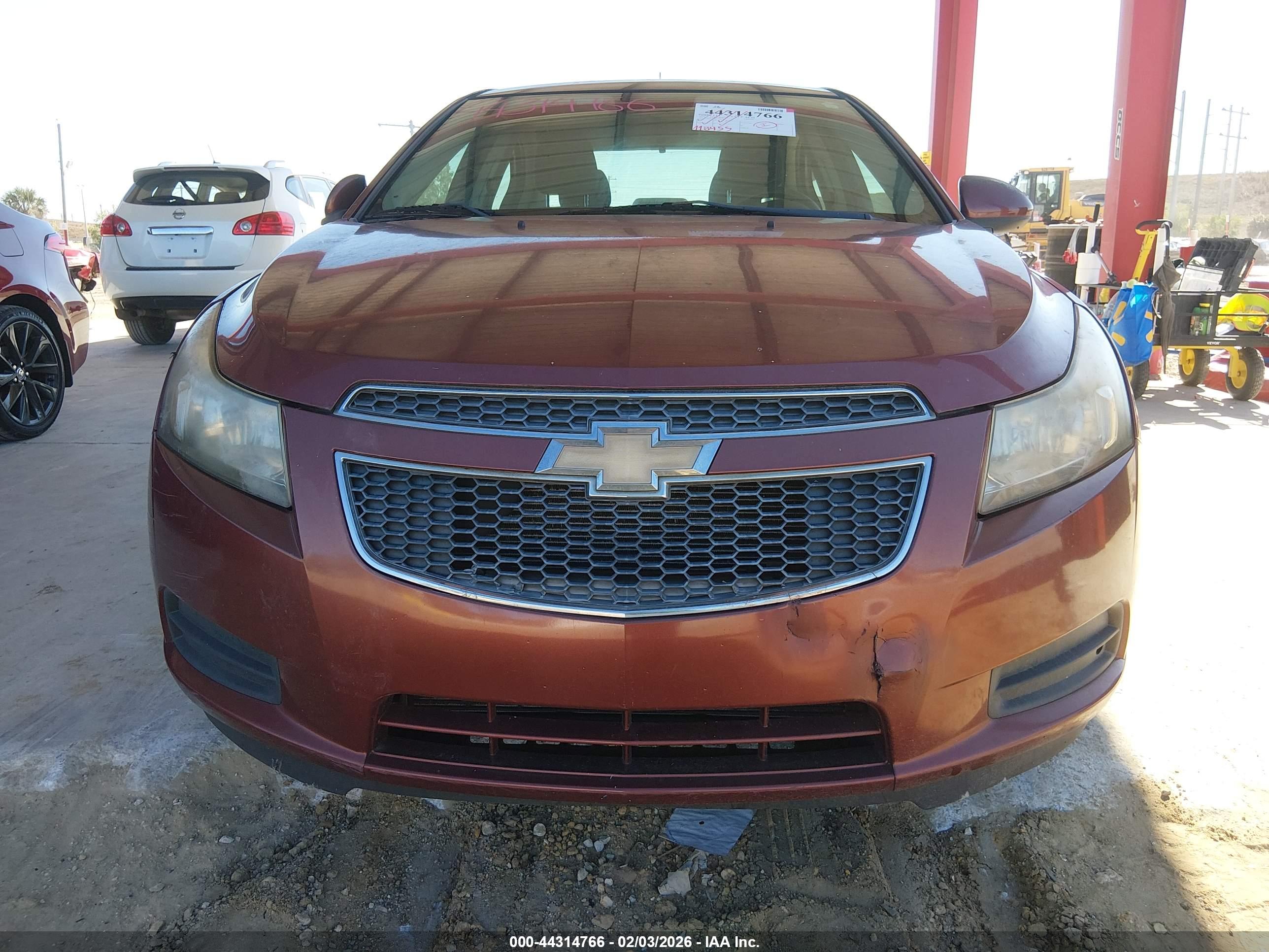 CHEVROLET CRUZE image 6