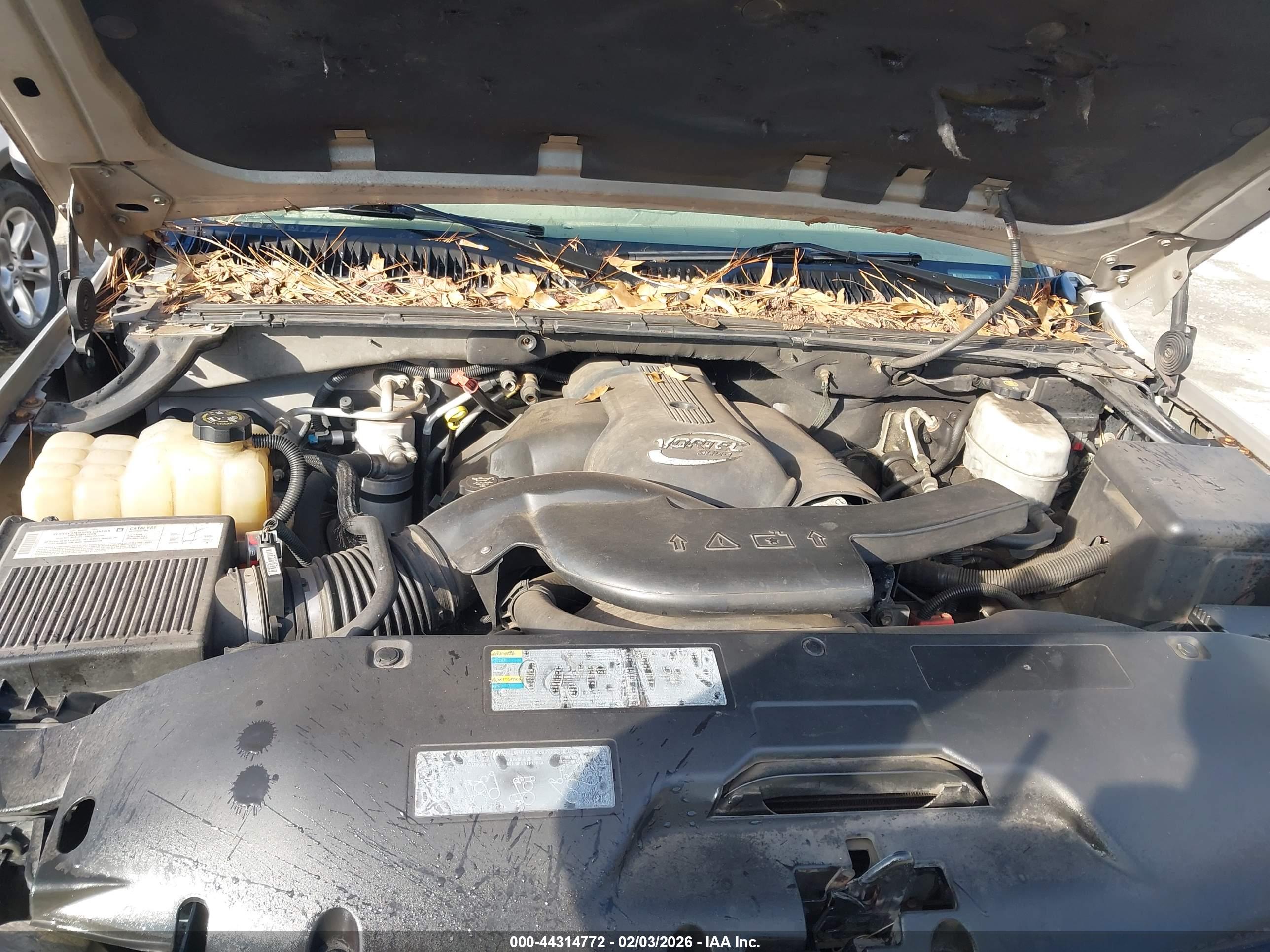 GMC YUKON image 10