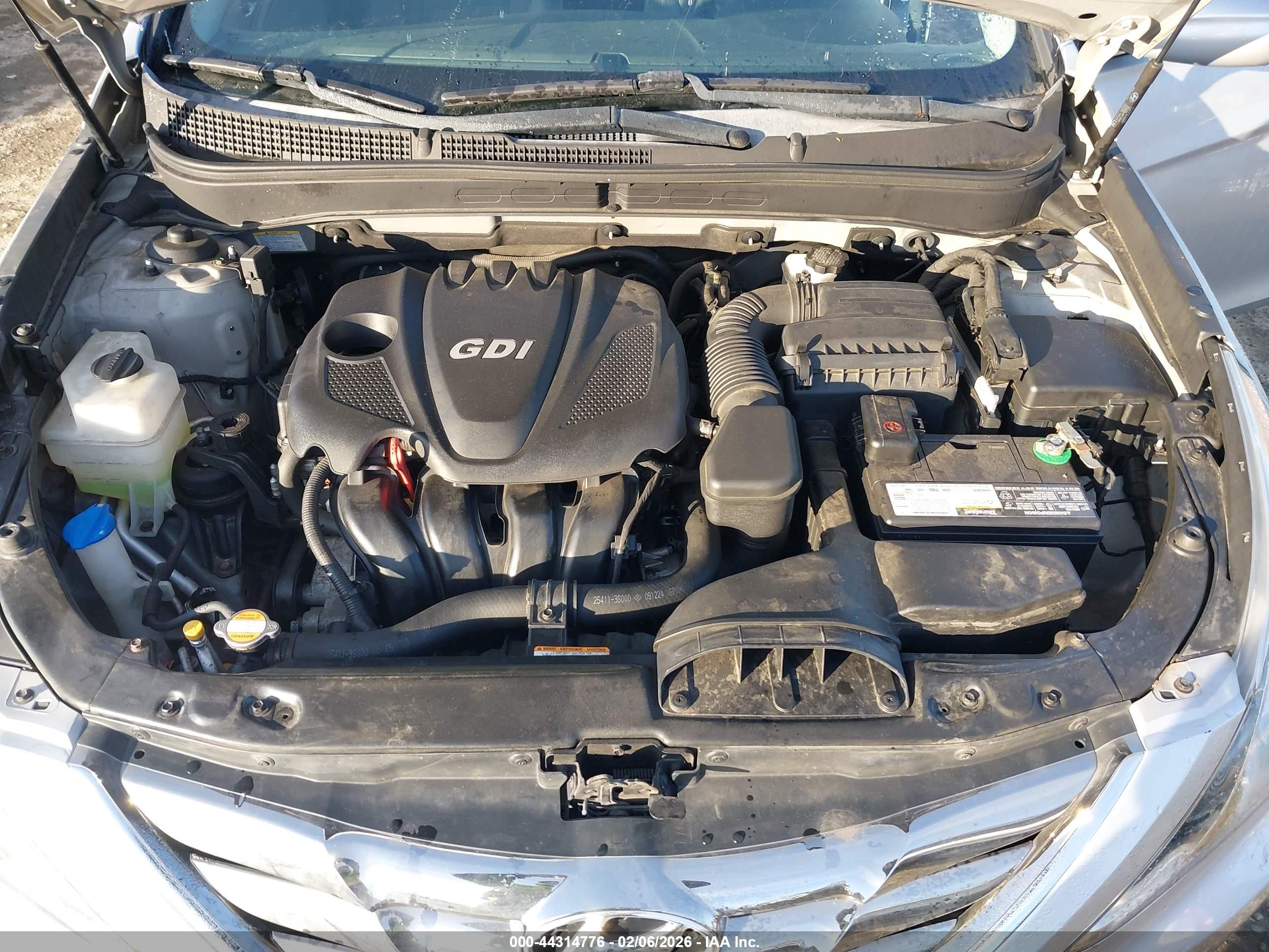 HYUNDAI SONATA image 10