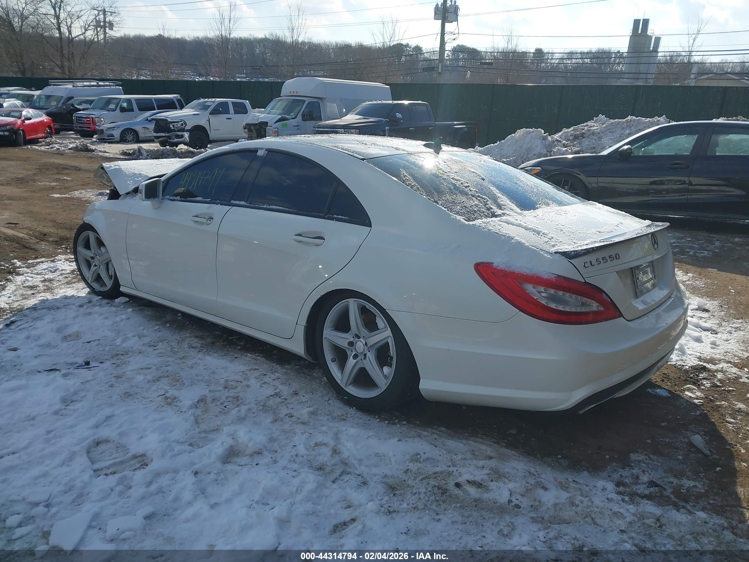 MERCEDES-BENZ CLS image 3