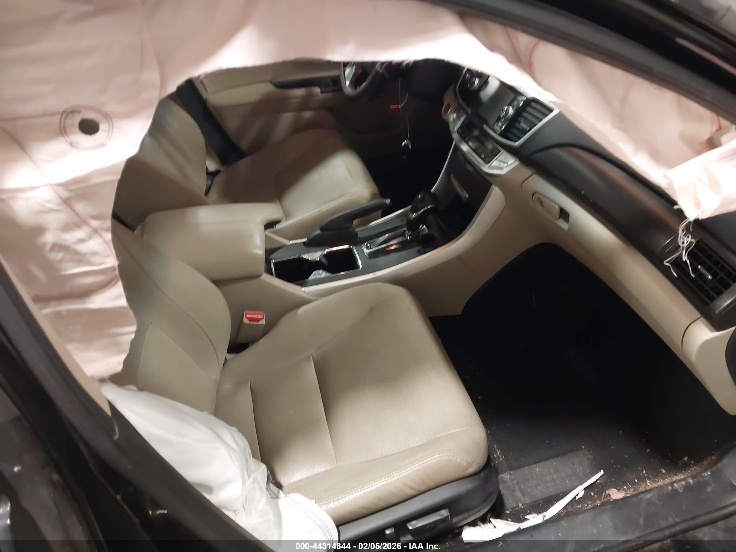 HONDA ACCORD image 5