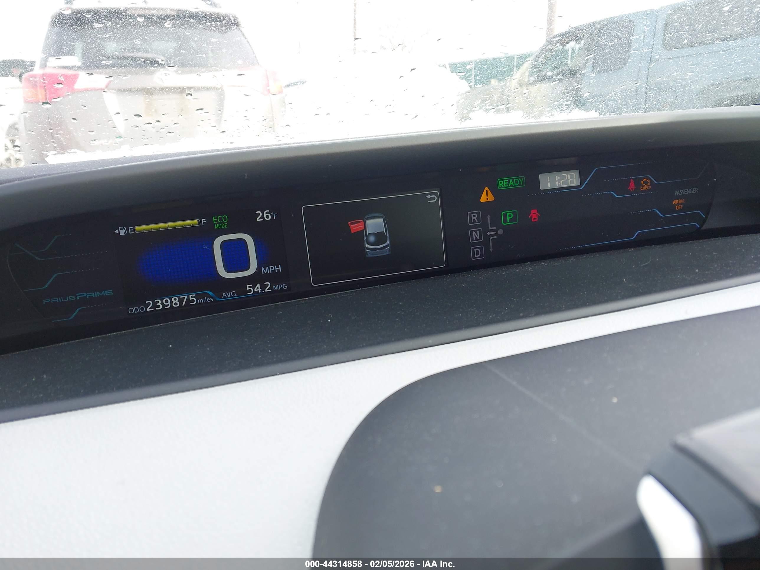 TOYOTA PRIUS image 7