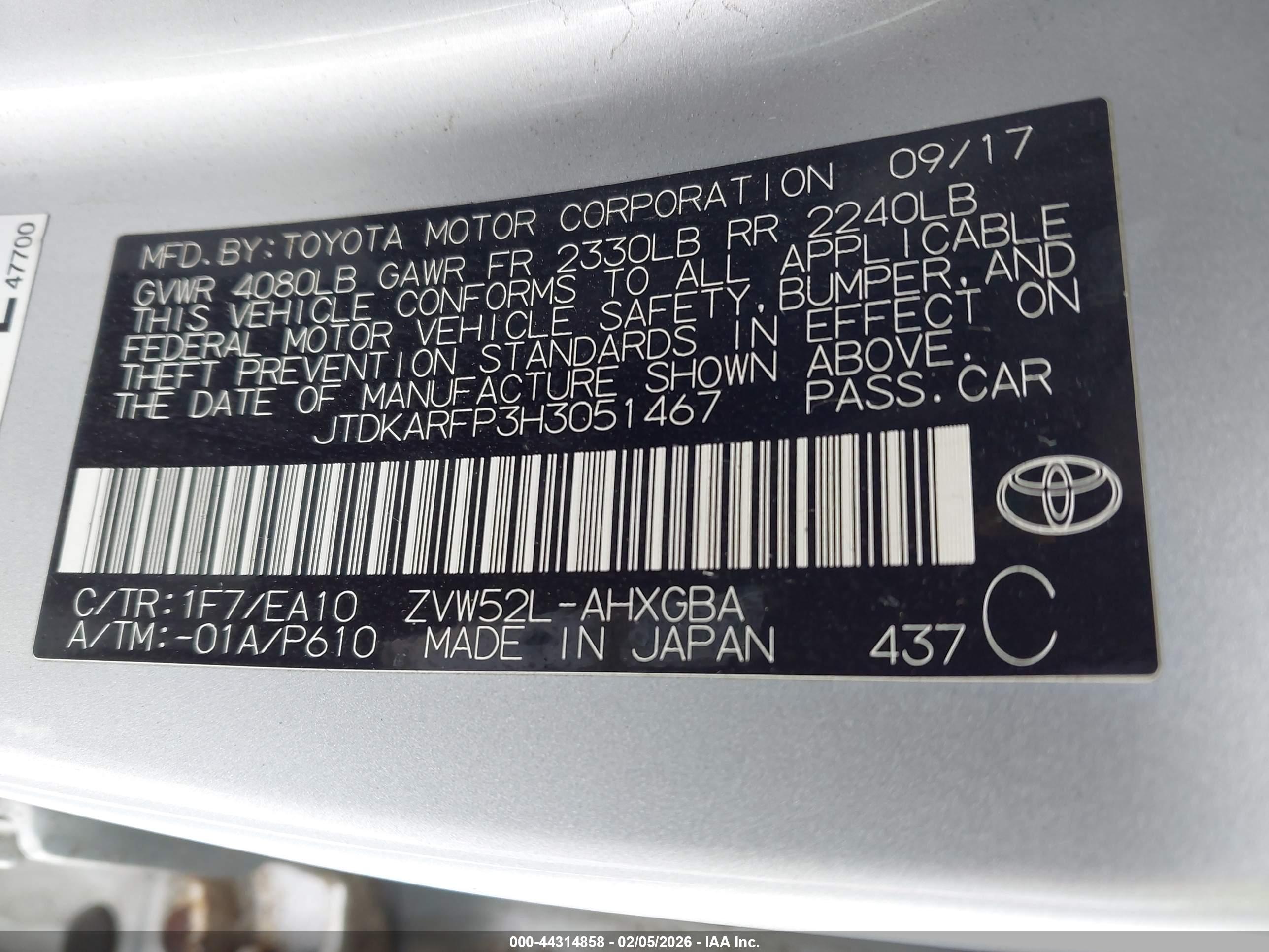 TOYOTA PRIUS image 9