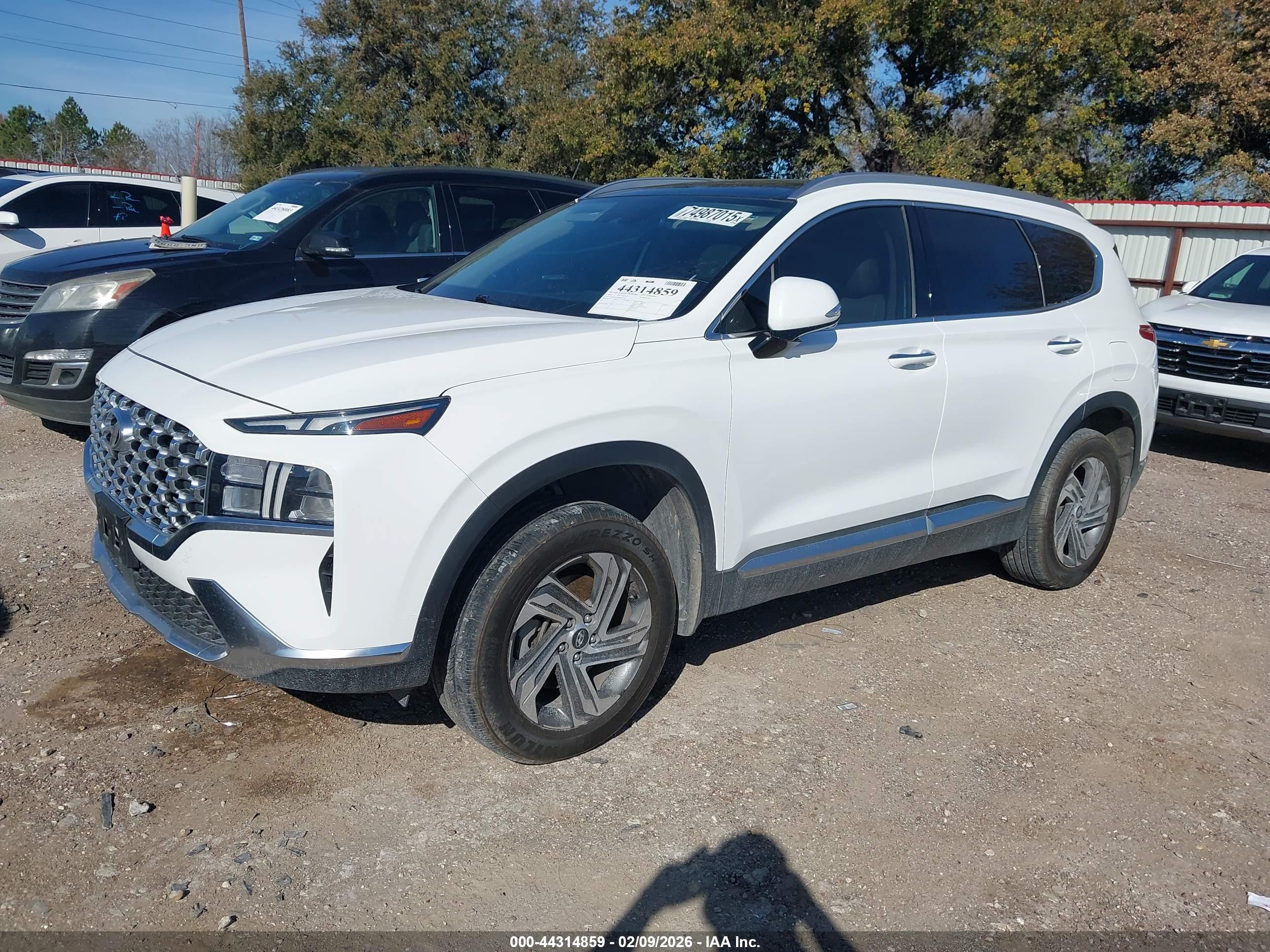HYUNDAI SANTA image 2