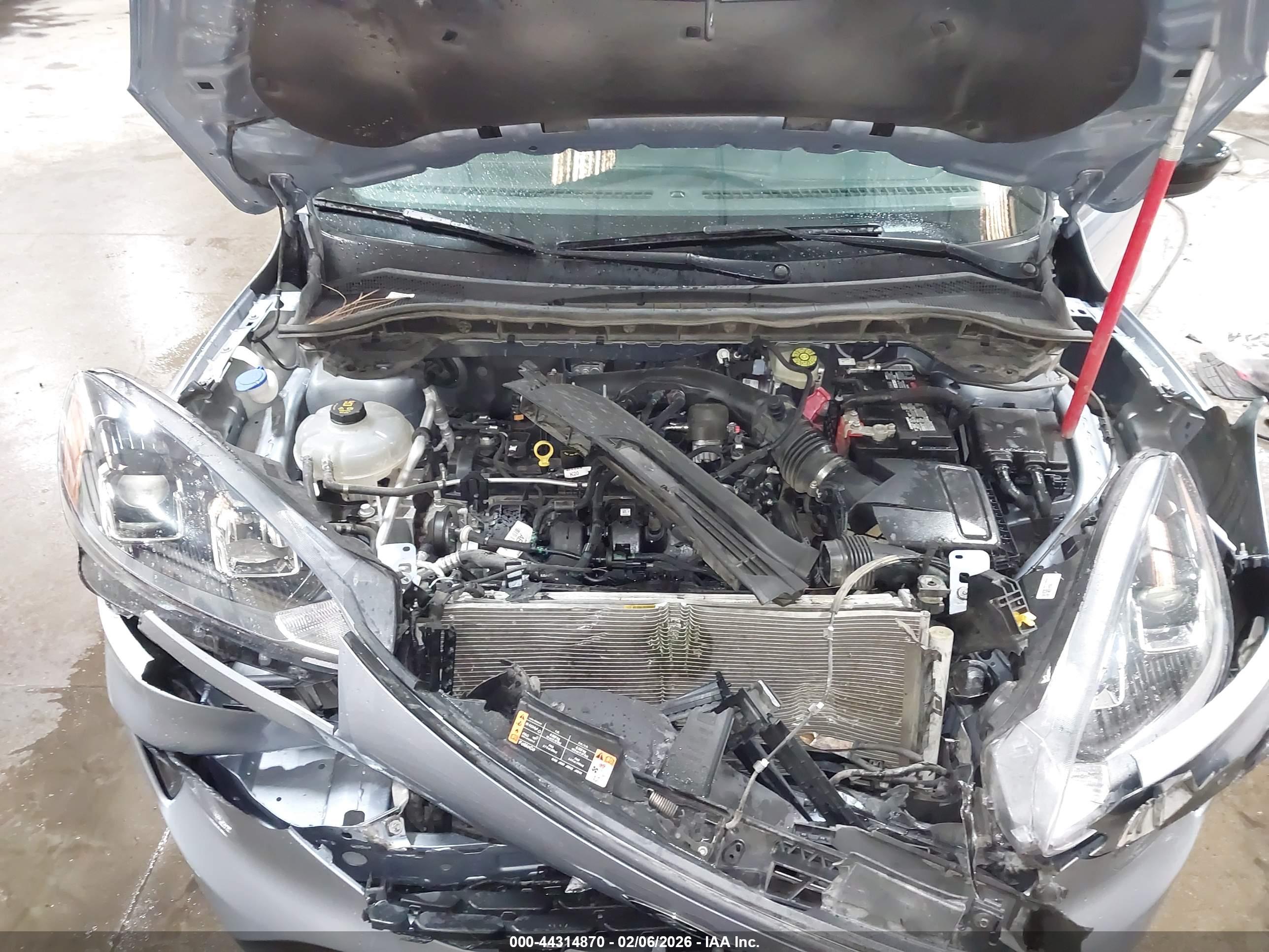 FORD ESCAPE image 10