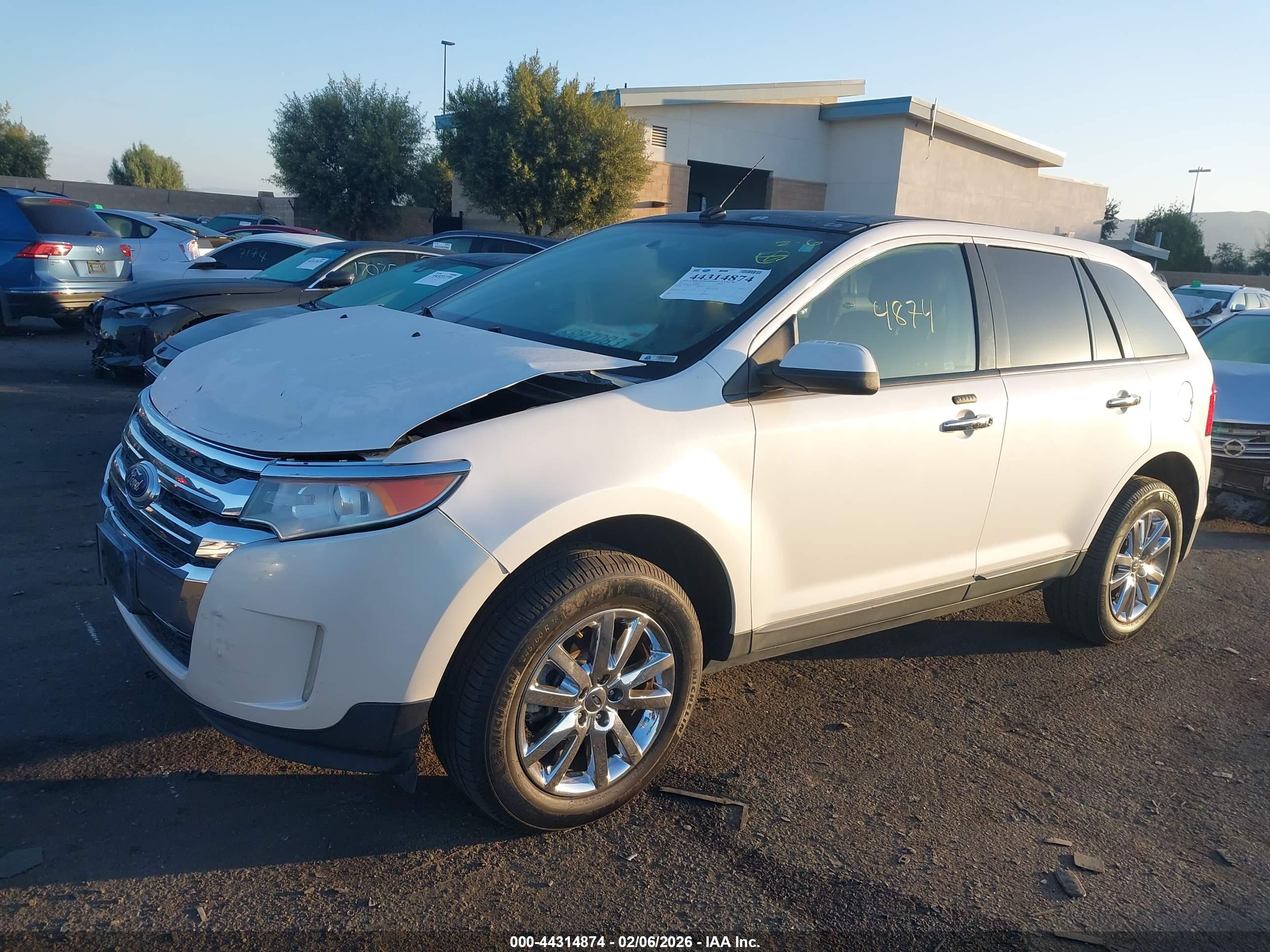 FORD EDGE image 2