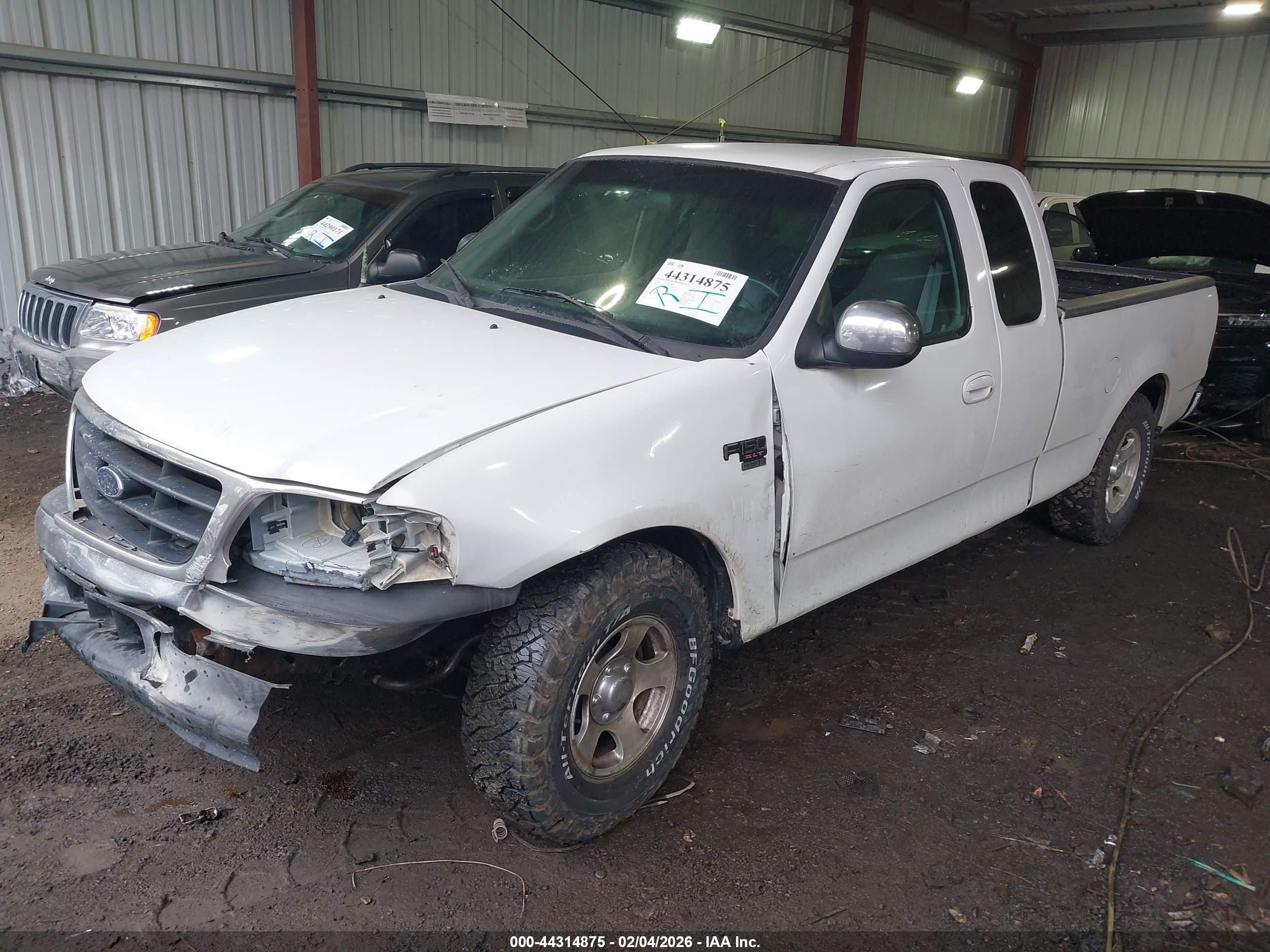 FORD F-150 image 2