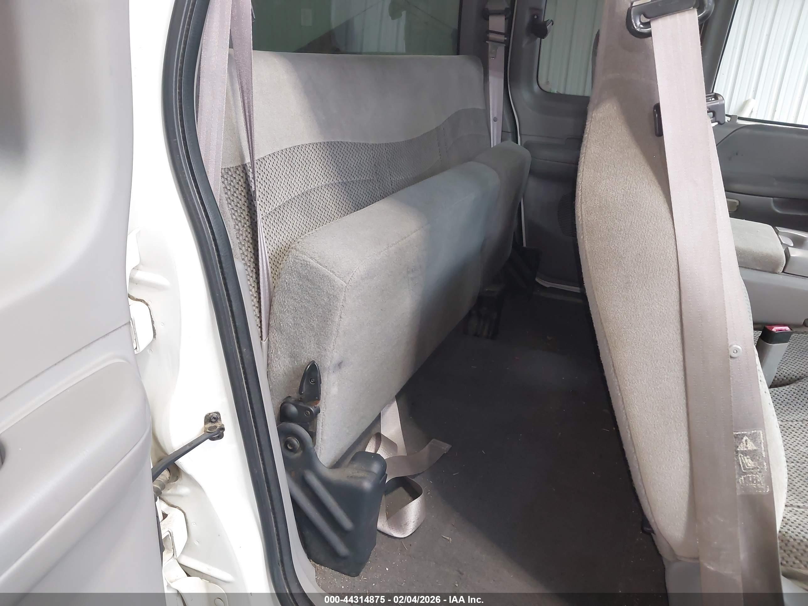 FORD F-150 image 8