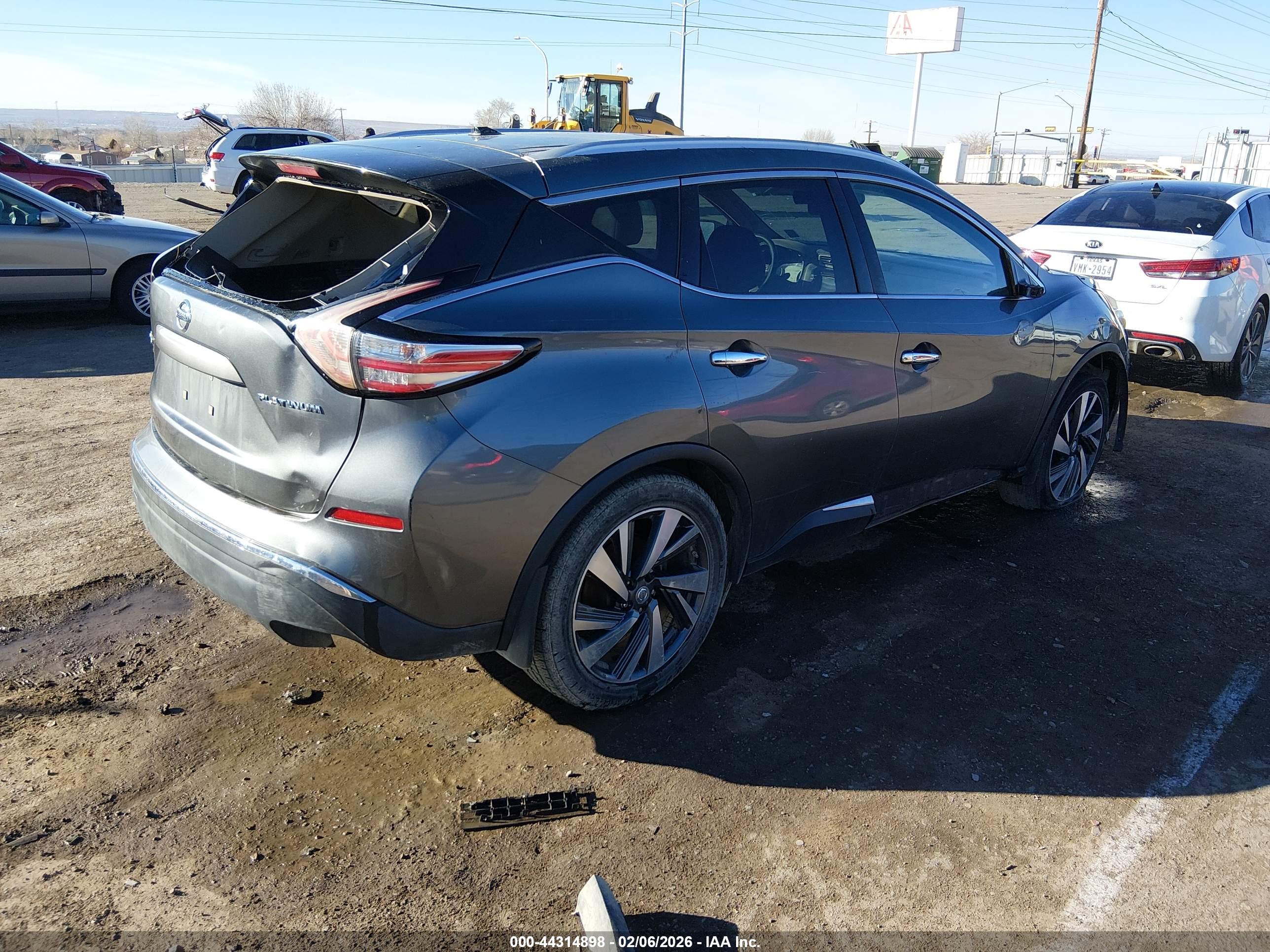 NISSAN MURANO image 4