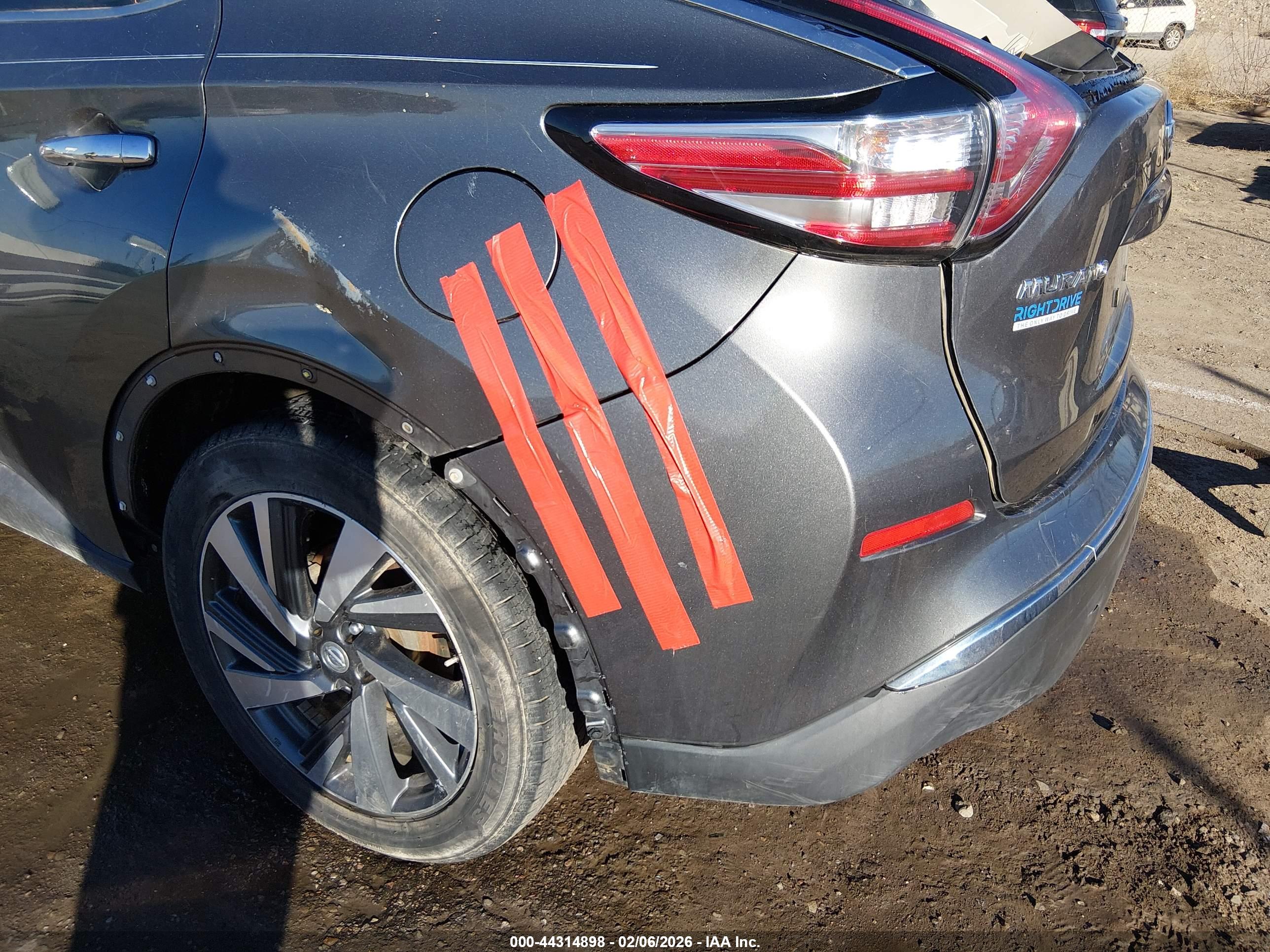 NISSAN MURANO image 6