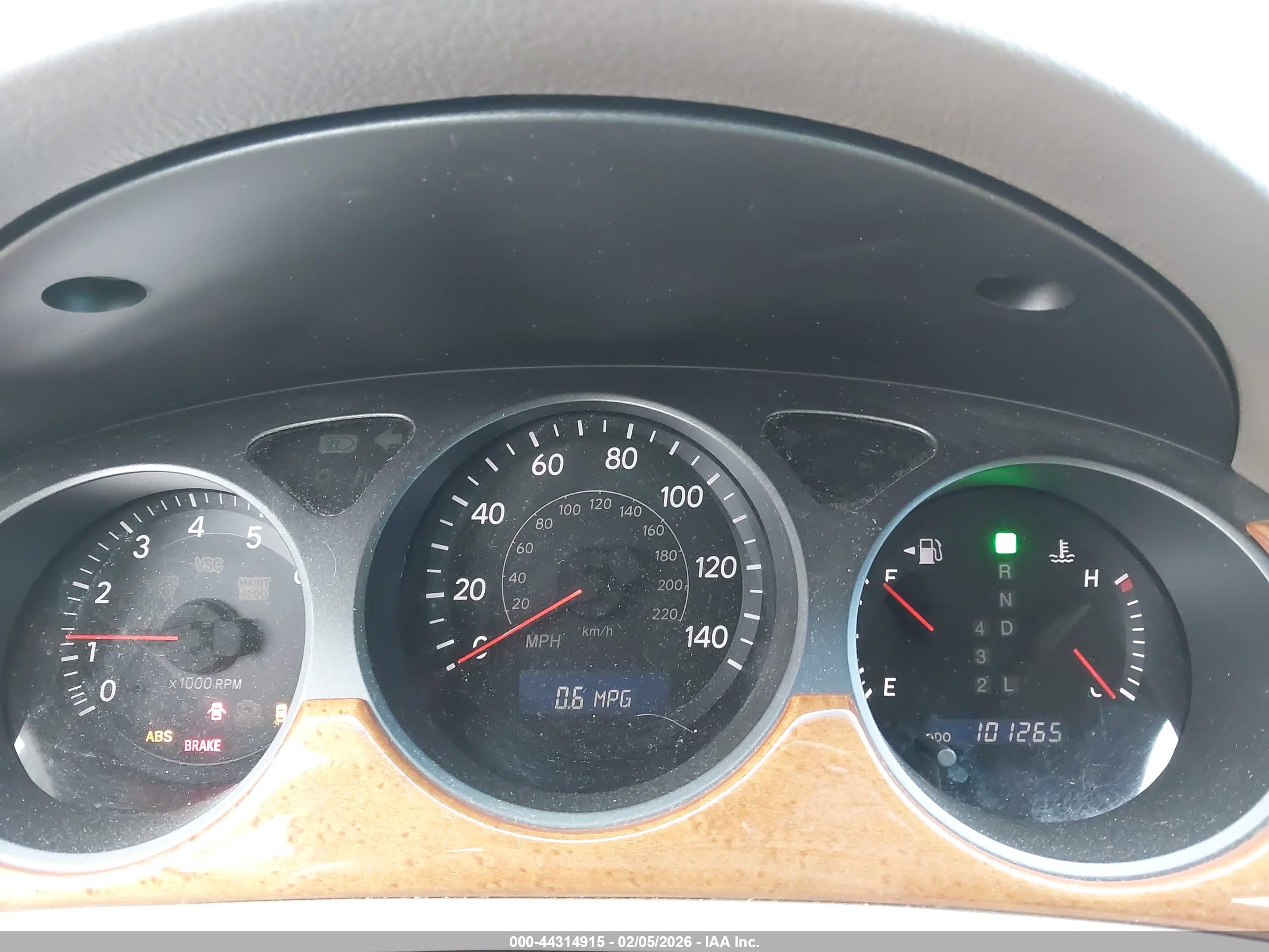 LEXUS ES image 7