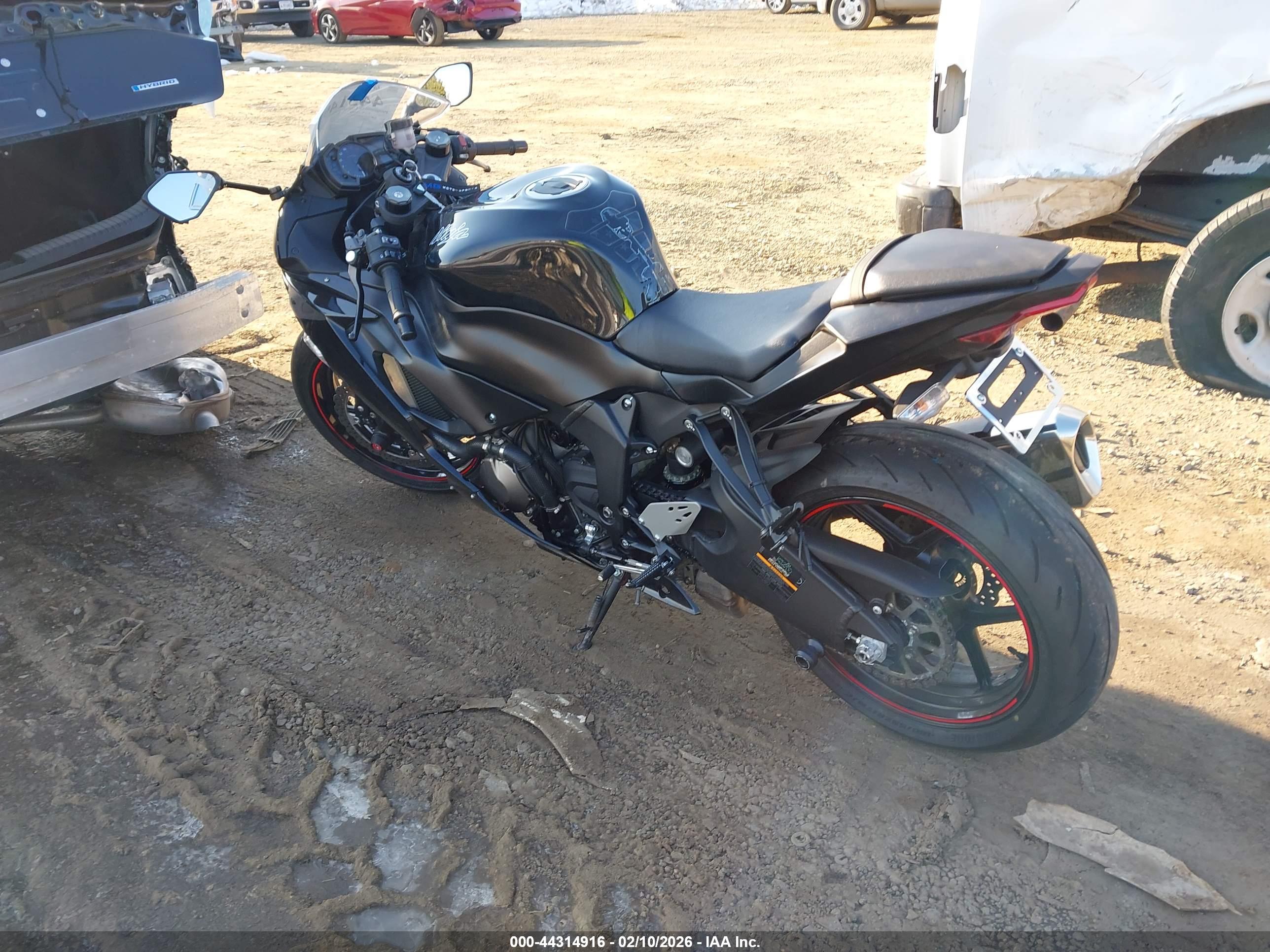 KAWASAKI ZX636 image 3