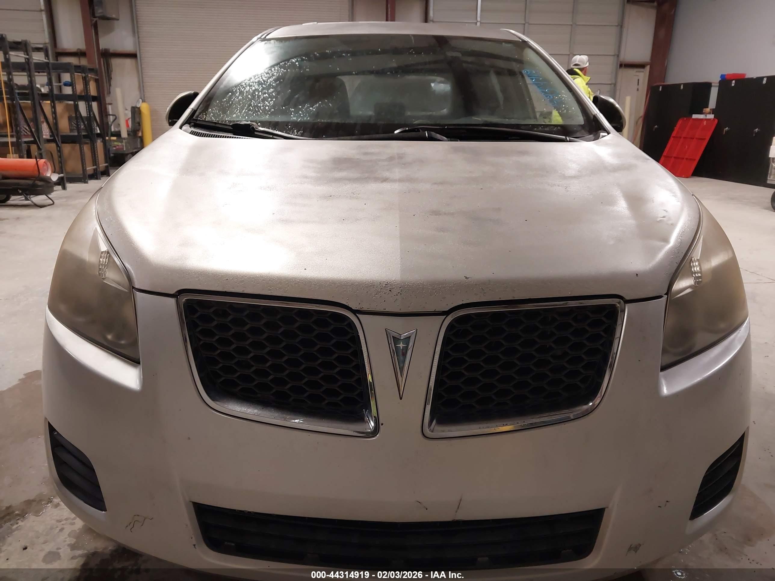 PONTIAC VIBE image 6