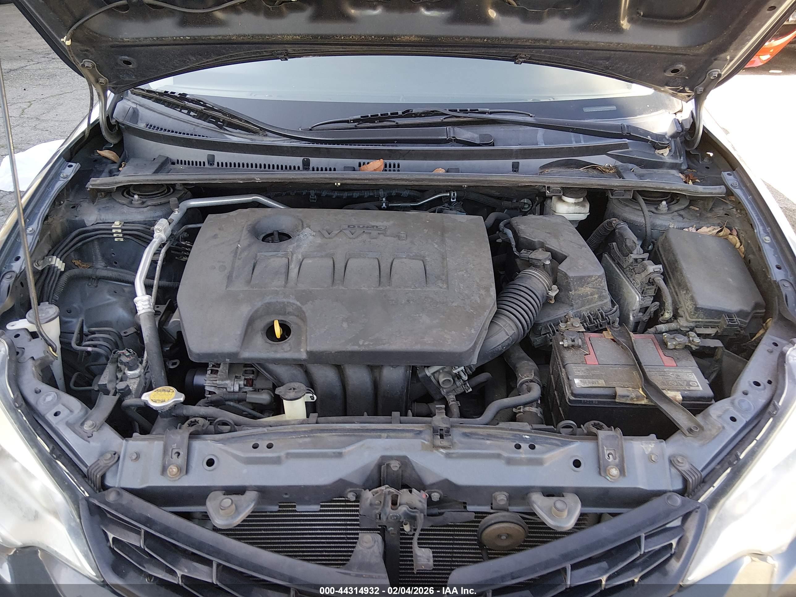 TOYOTA COROLLA image 10
