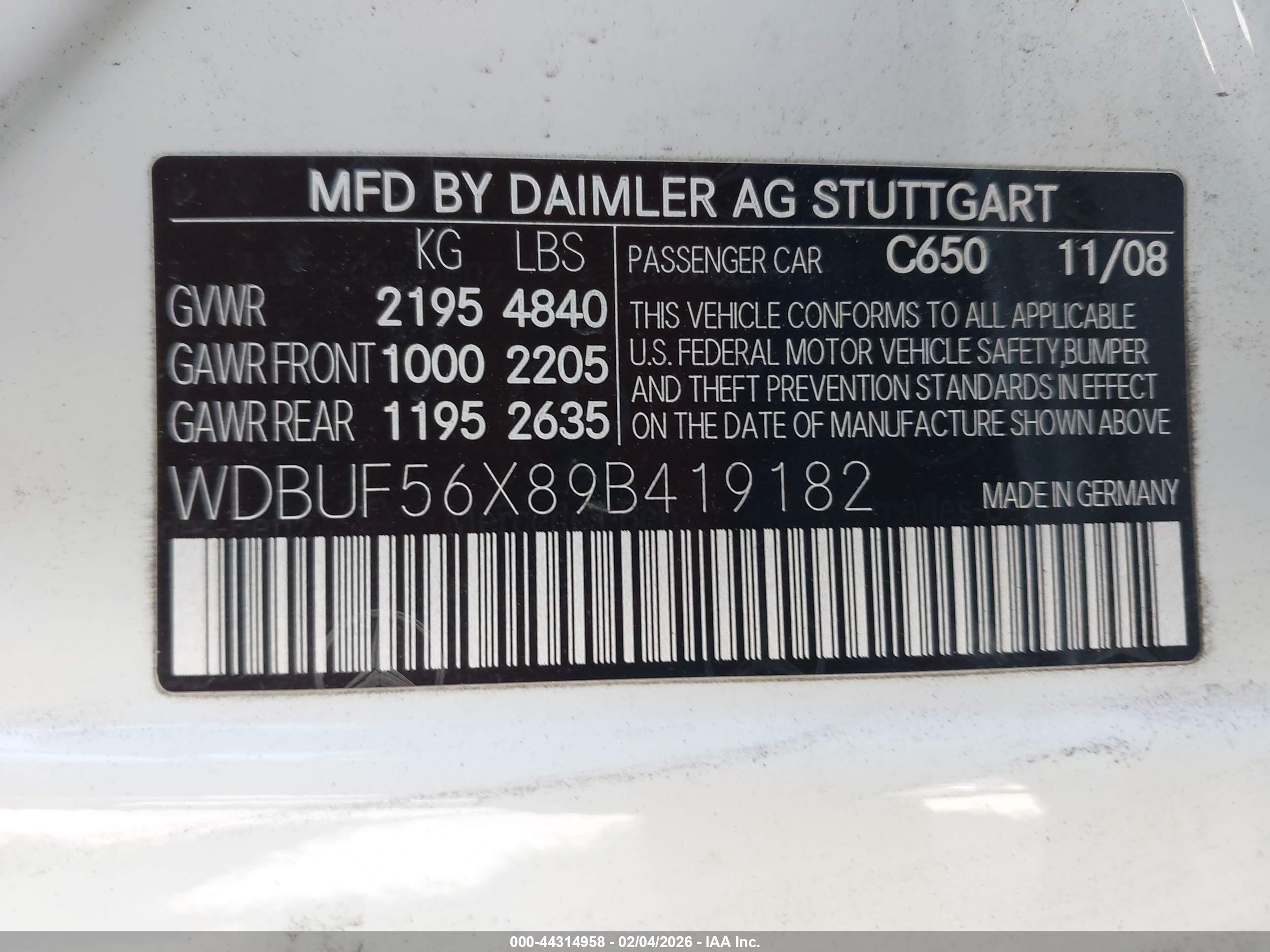 MERCEDES-BENZ E image 9