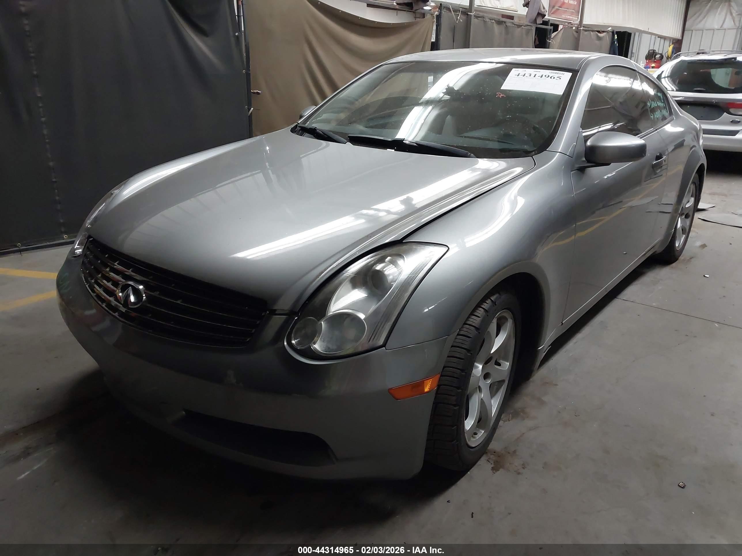 INFINITI G35 image 2