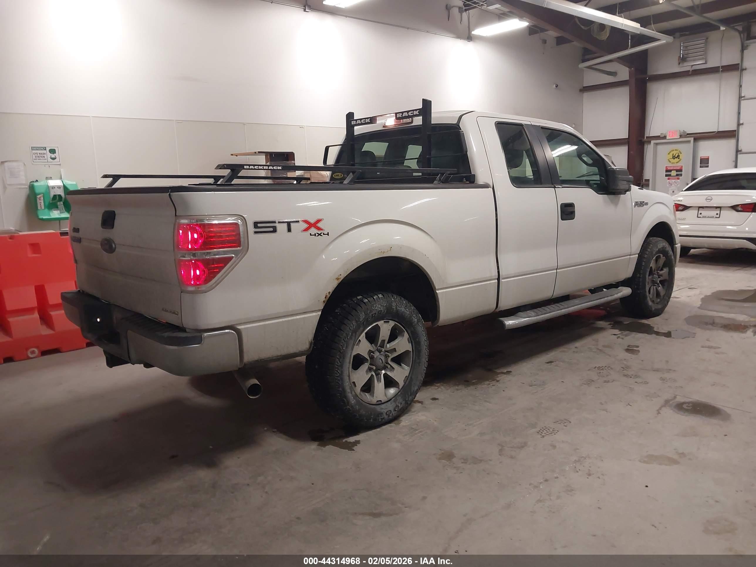 FORD F-150 image 4