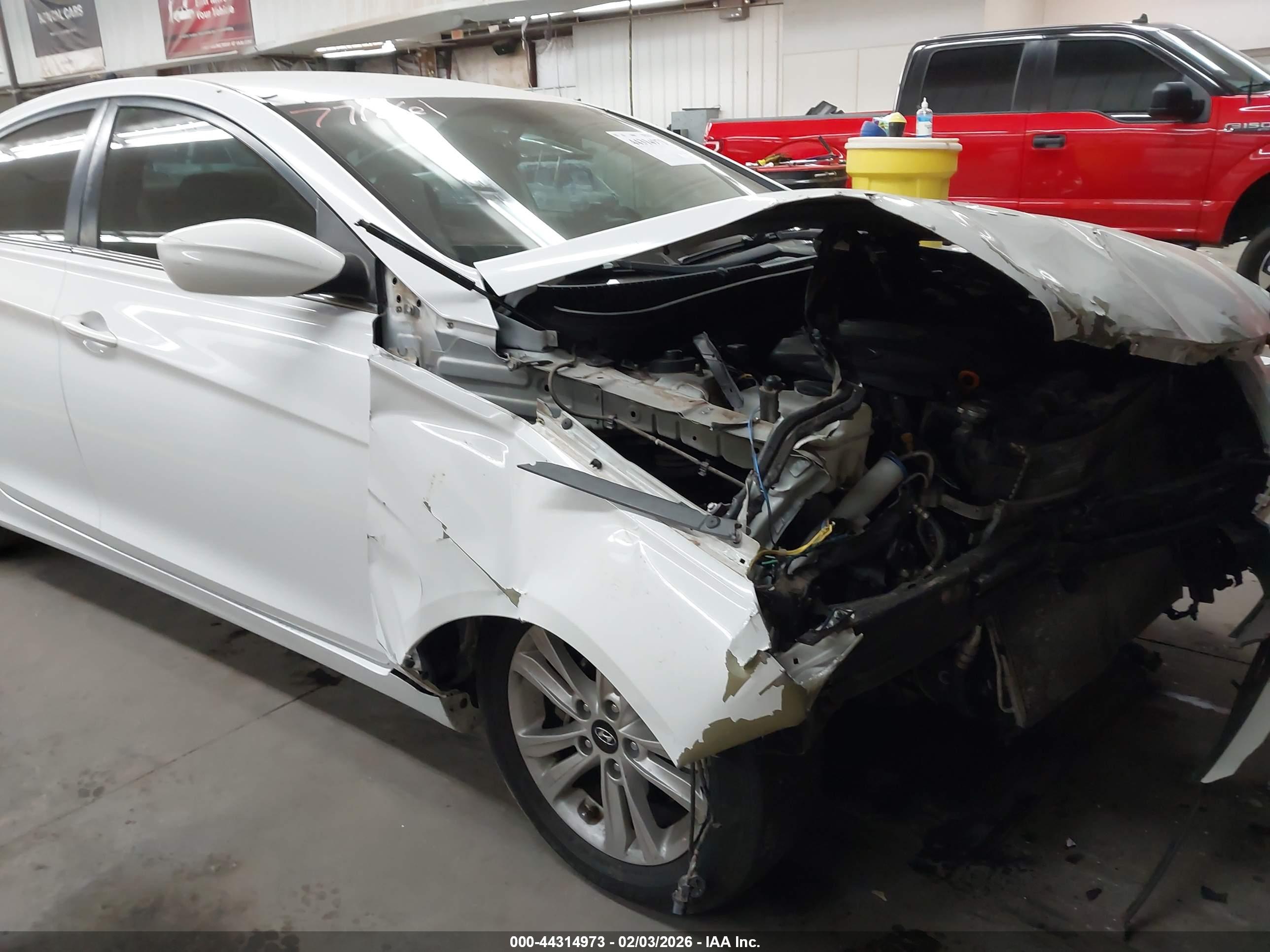 HYUNDAI SONATA image 6