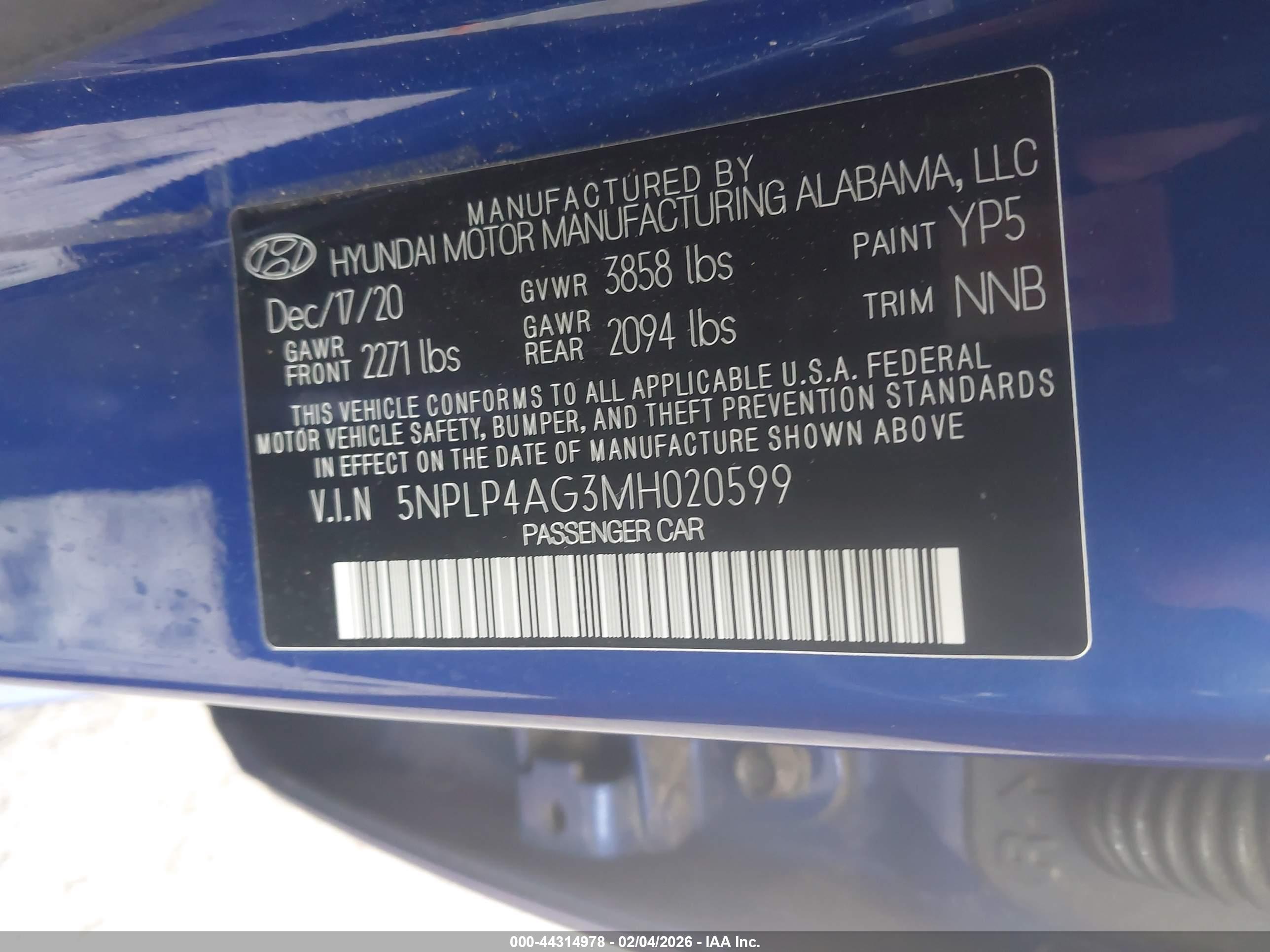 HYUNDAI ELANTRA image 9