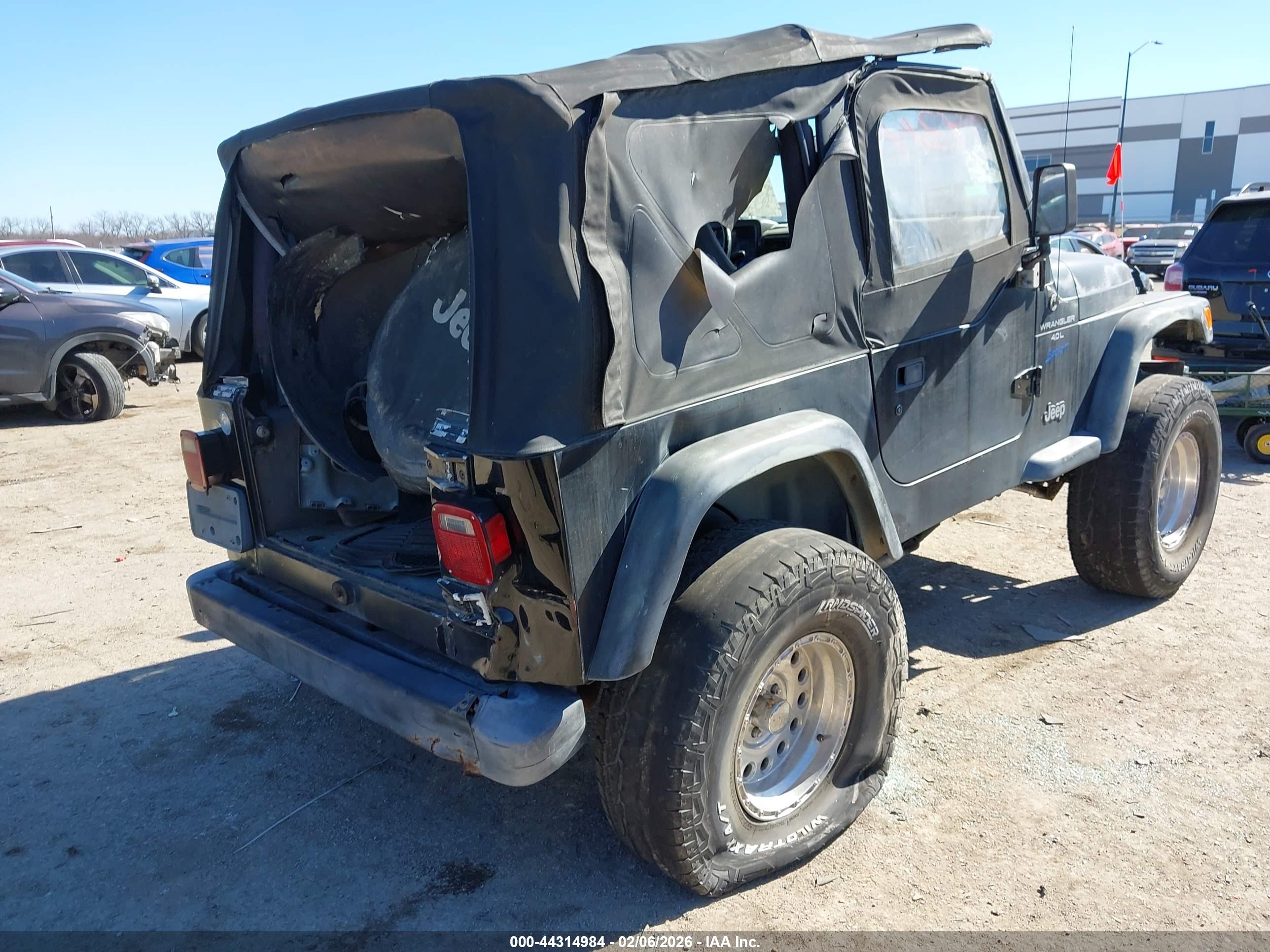 JEEP WRANGLER image 6