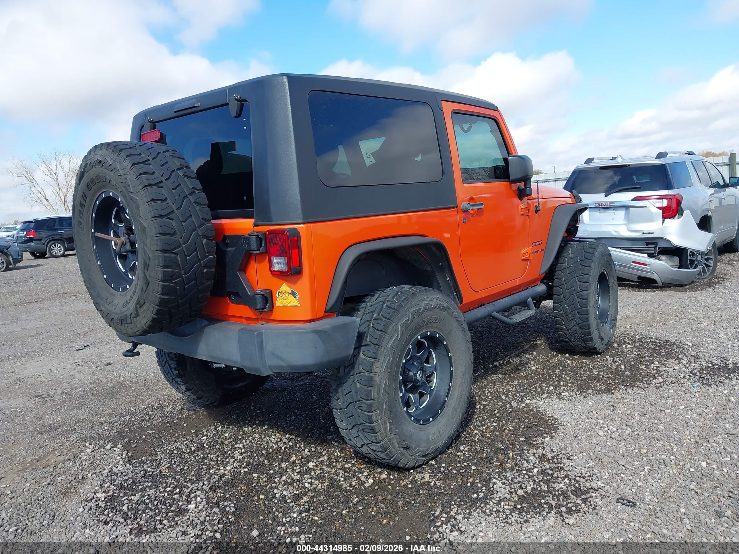 JEEP WRANGLER image 4