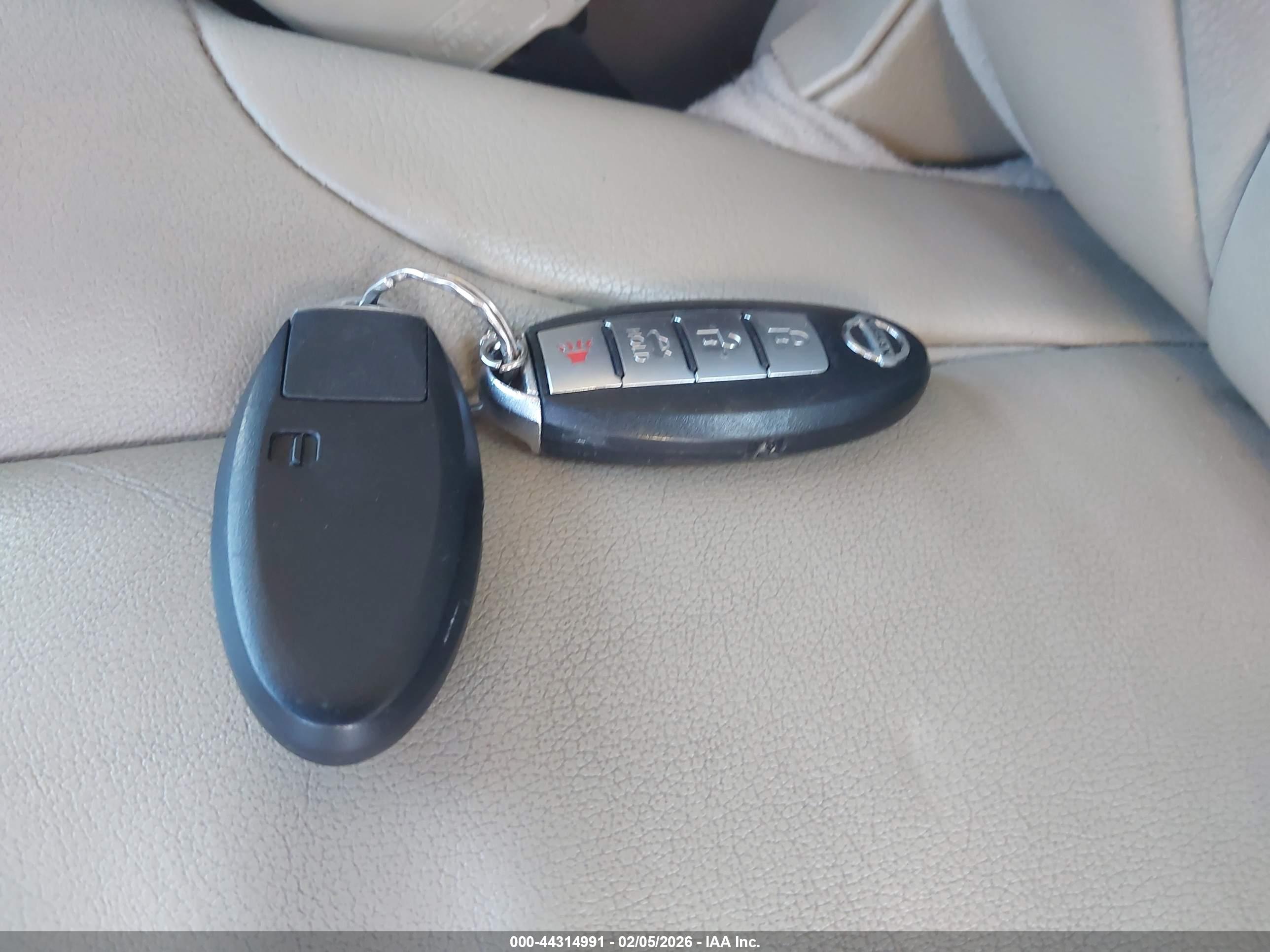 NISSAN ALTIMA image 11
