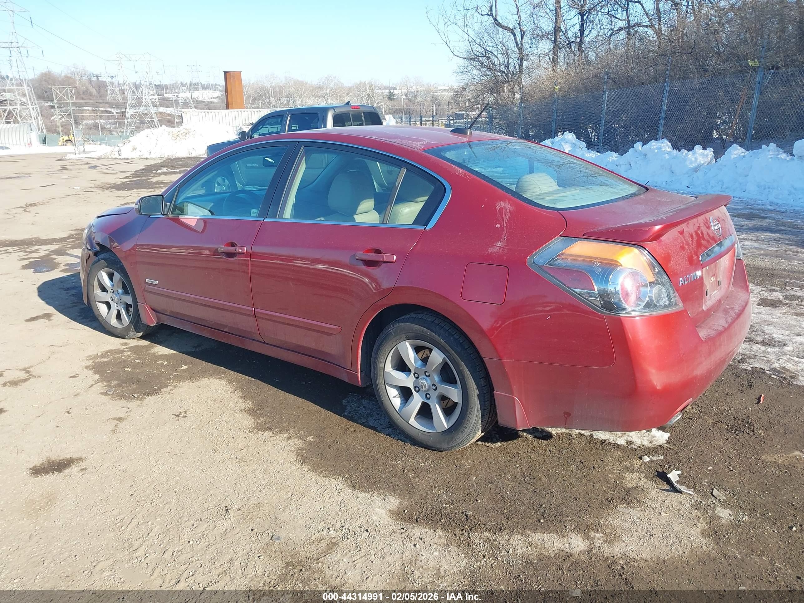 NISSAN ALTIMA image 3